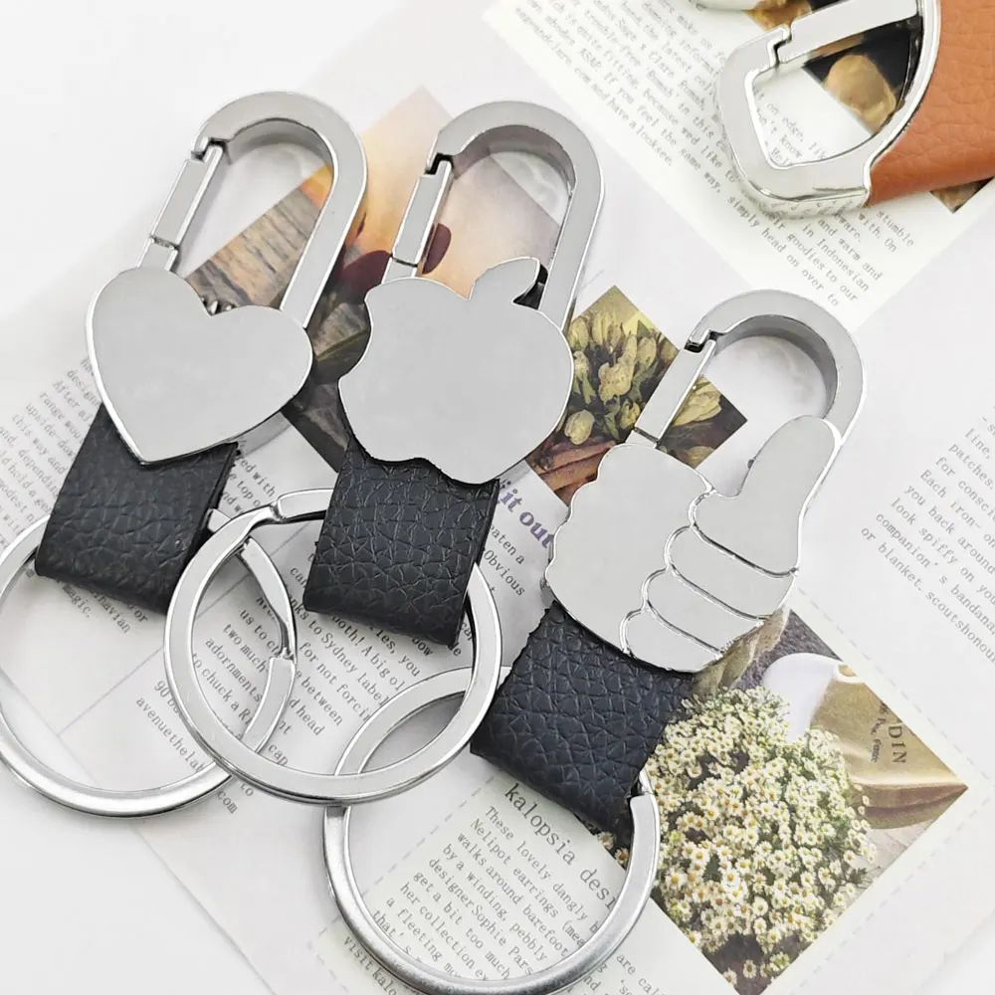 Personalized Leather Splicing Waist Hanging Car Keychain For Men 4