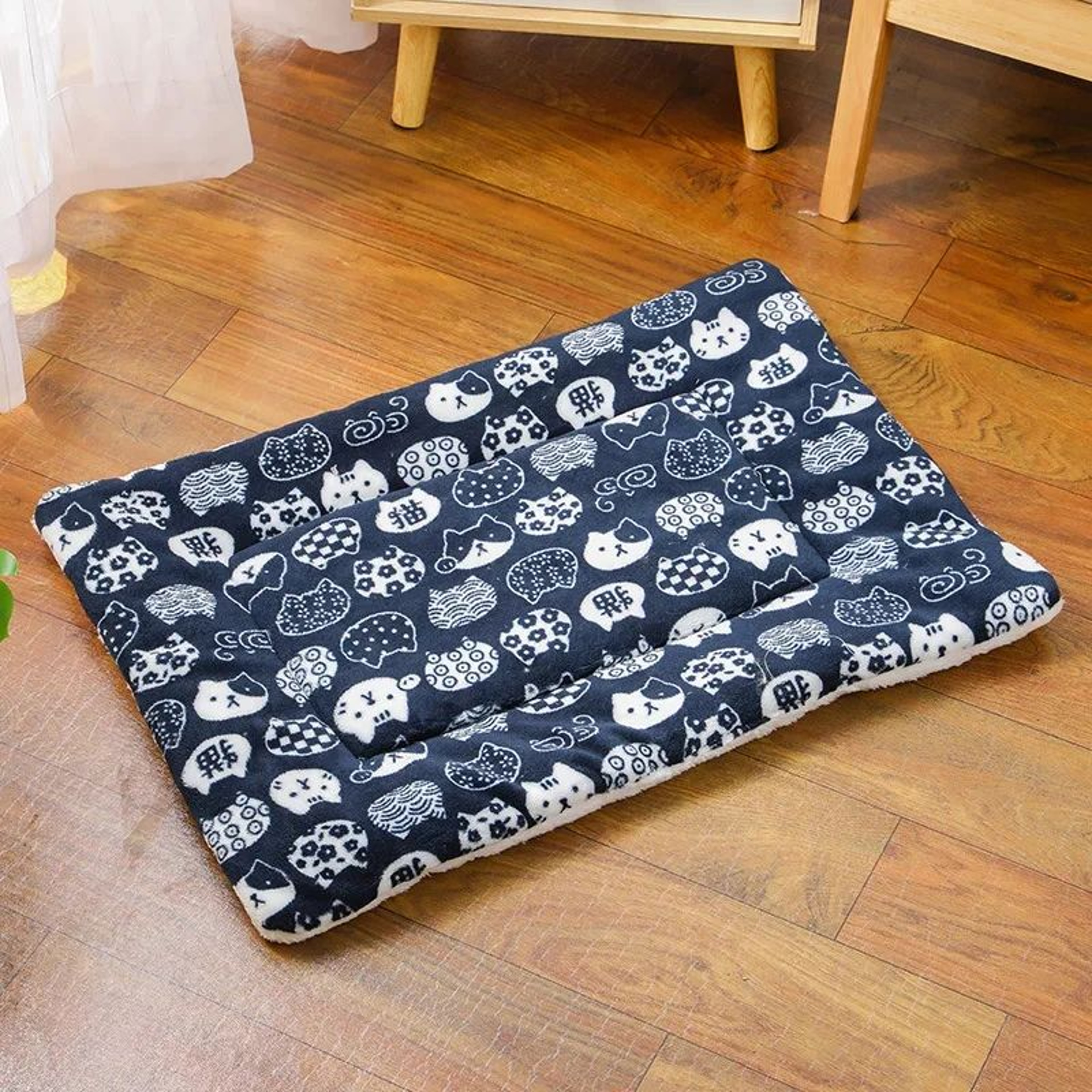 Soft Flannel Pet Sleeping Mat 7