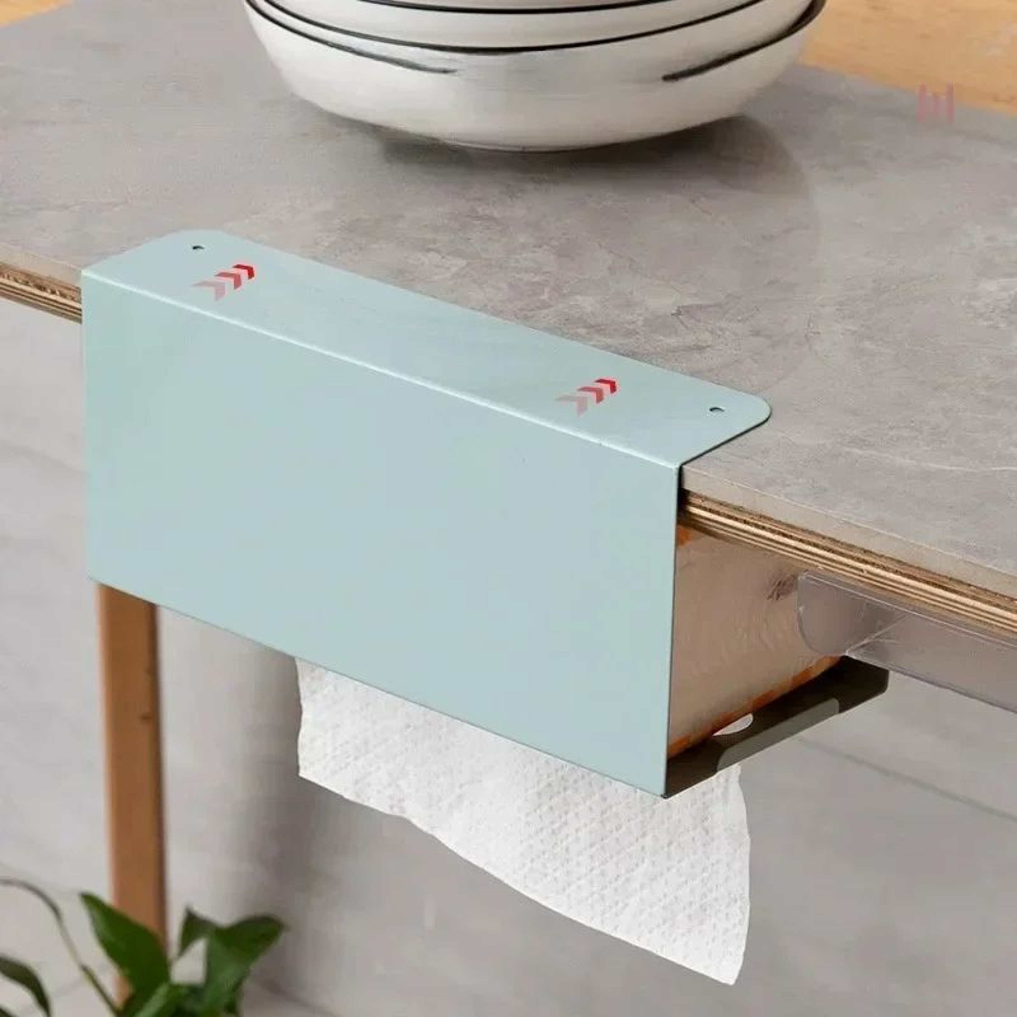 Under Cabinet Paper Towel Holder 1