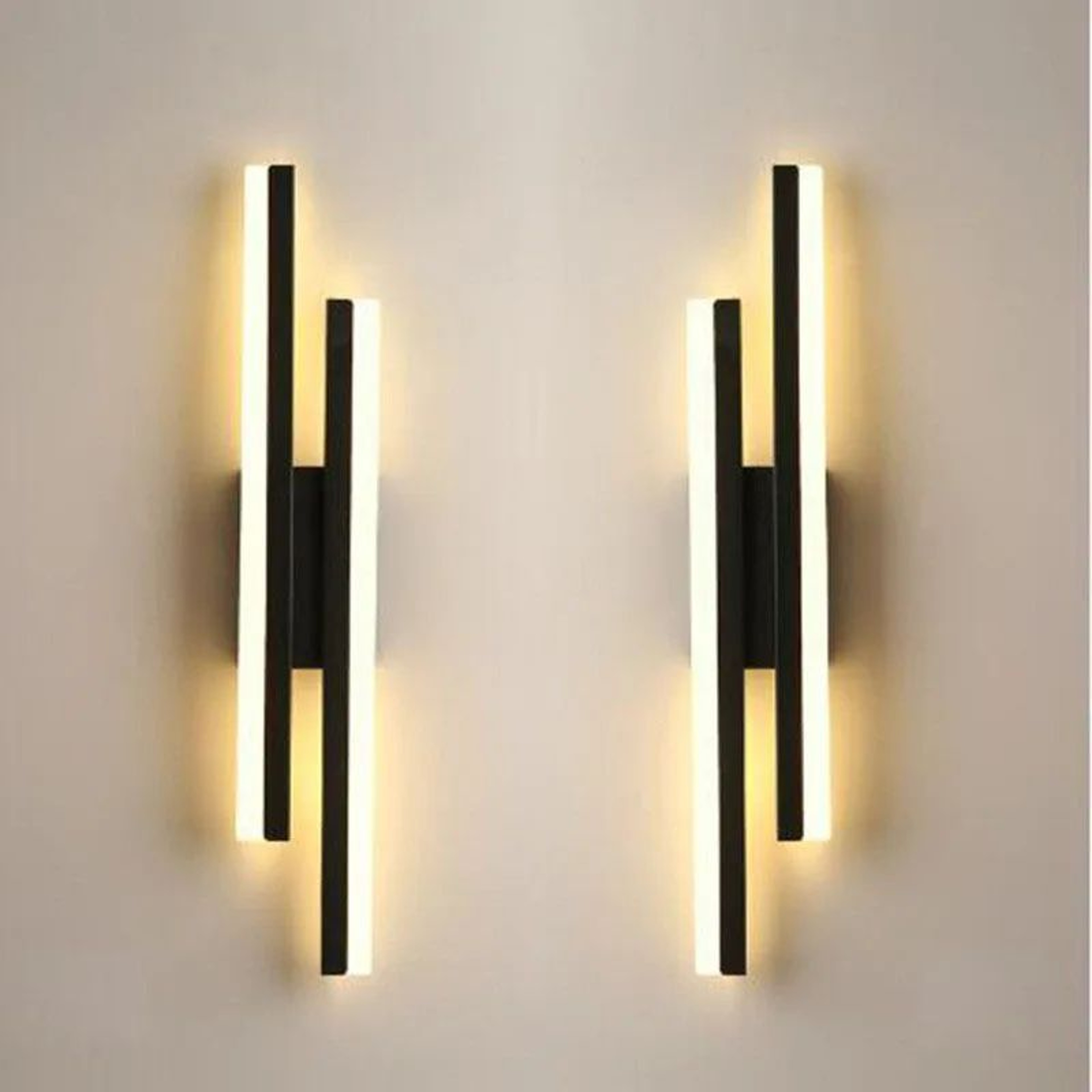LED Wall Sconce With Acrylic Lampshade 0