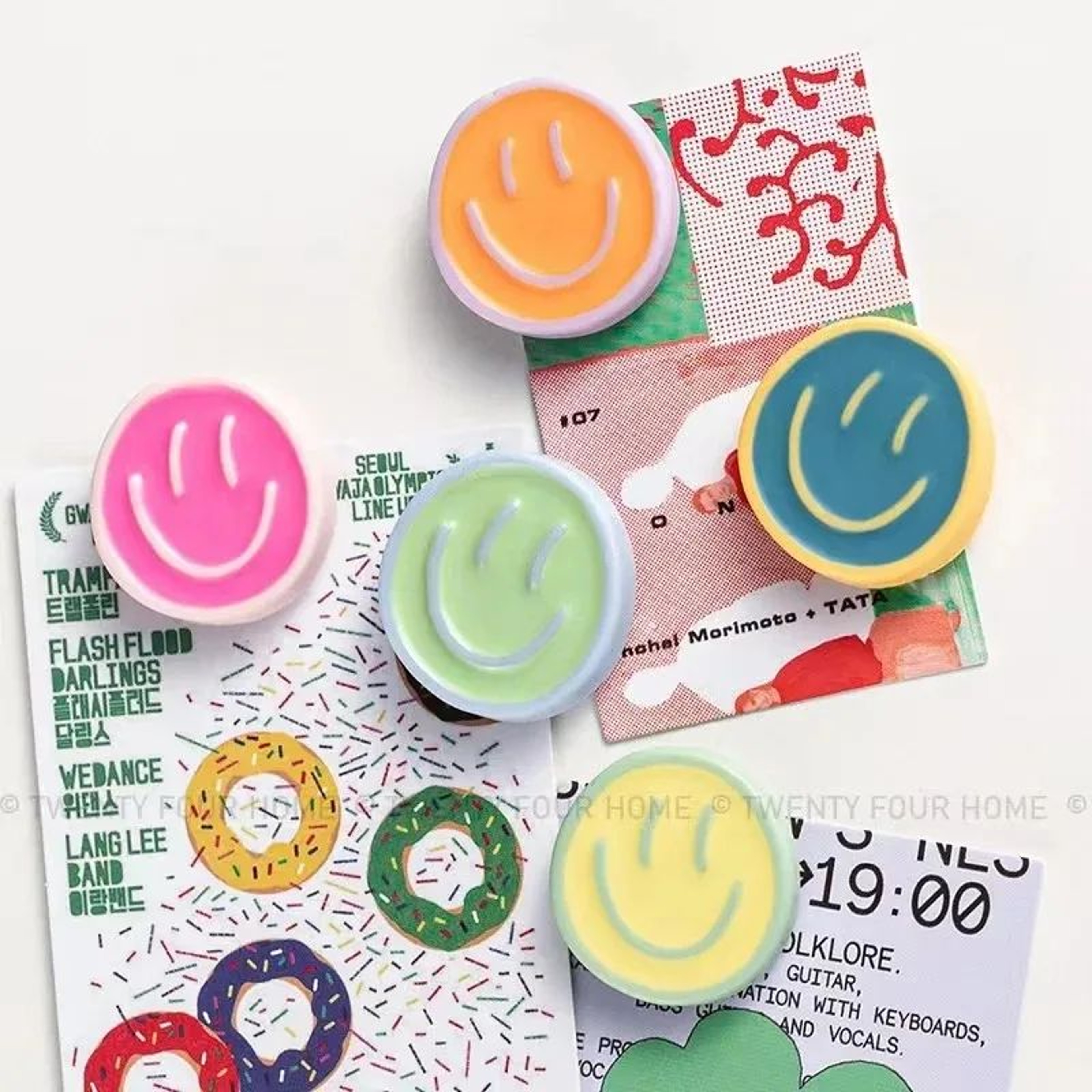 Cartoon Round Fridge Magnet Set 4