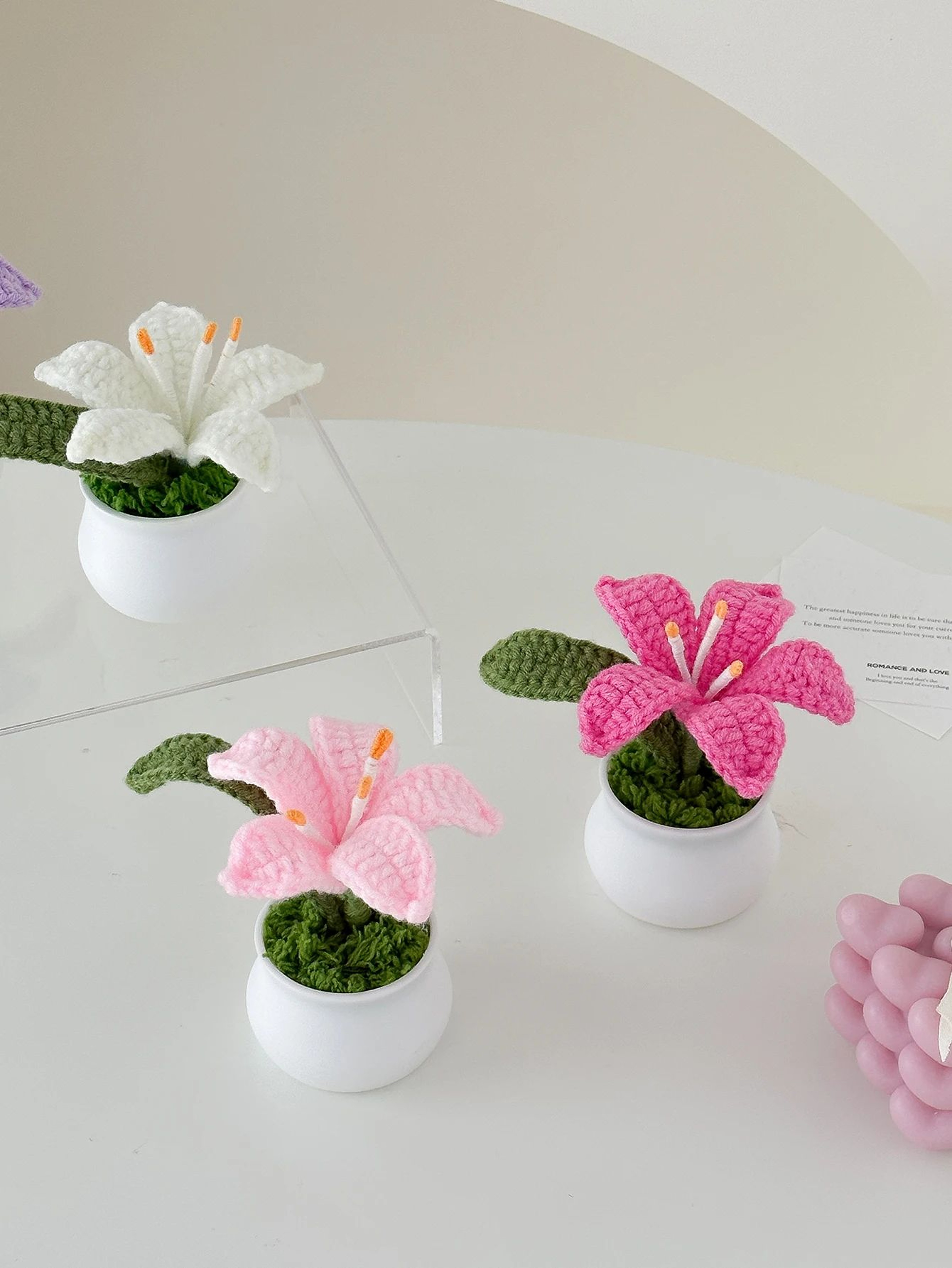 Hand Knitted Lily Flower Pot Decor 4