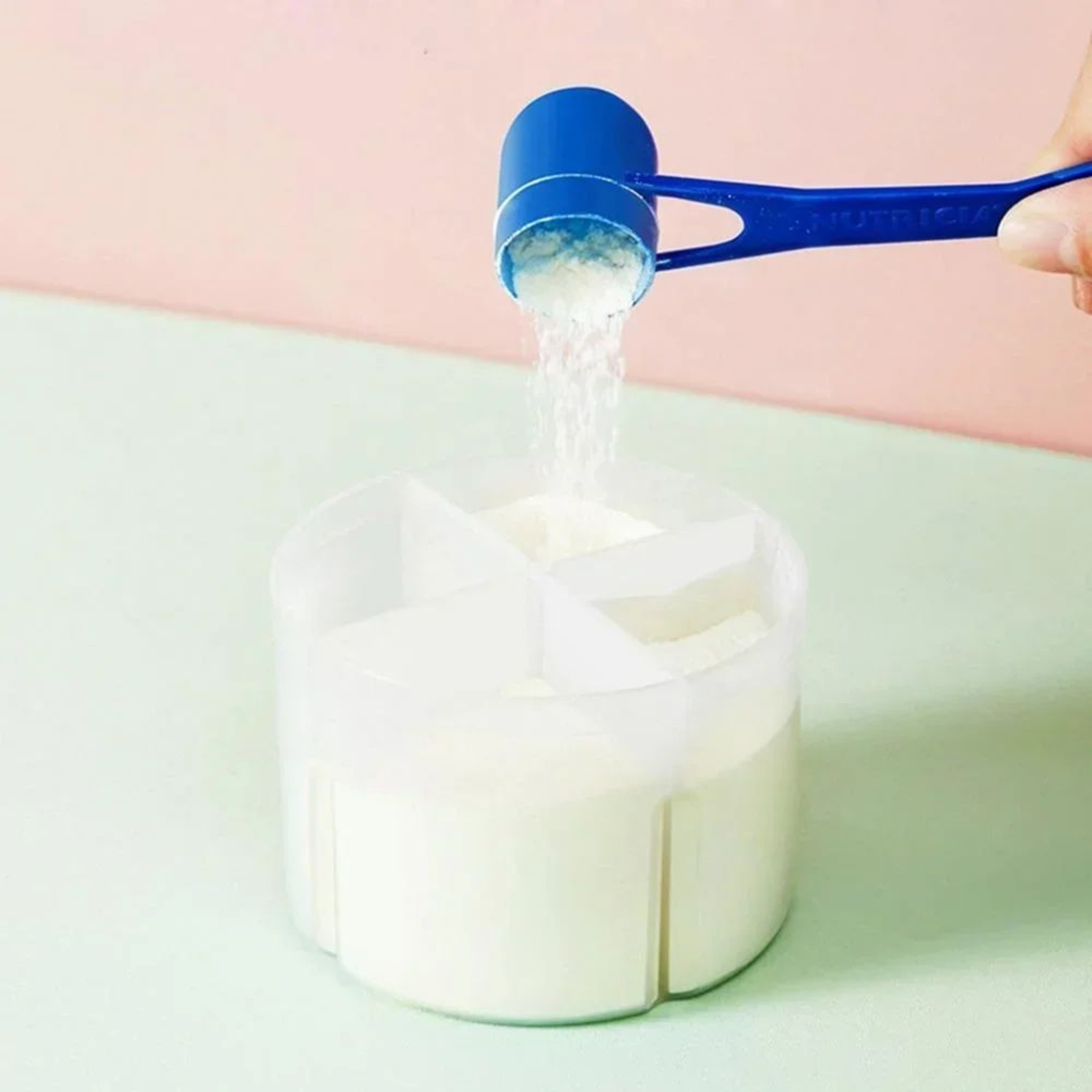 Portable Baby Formula Dispenser Container 3