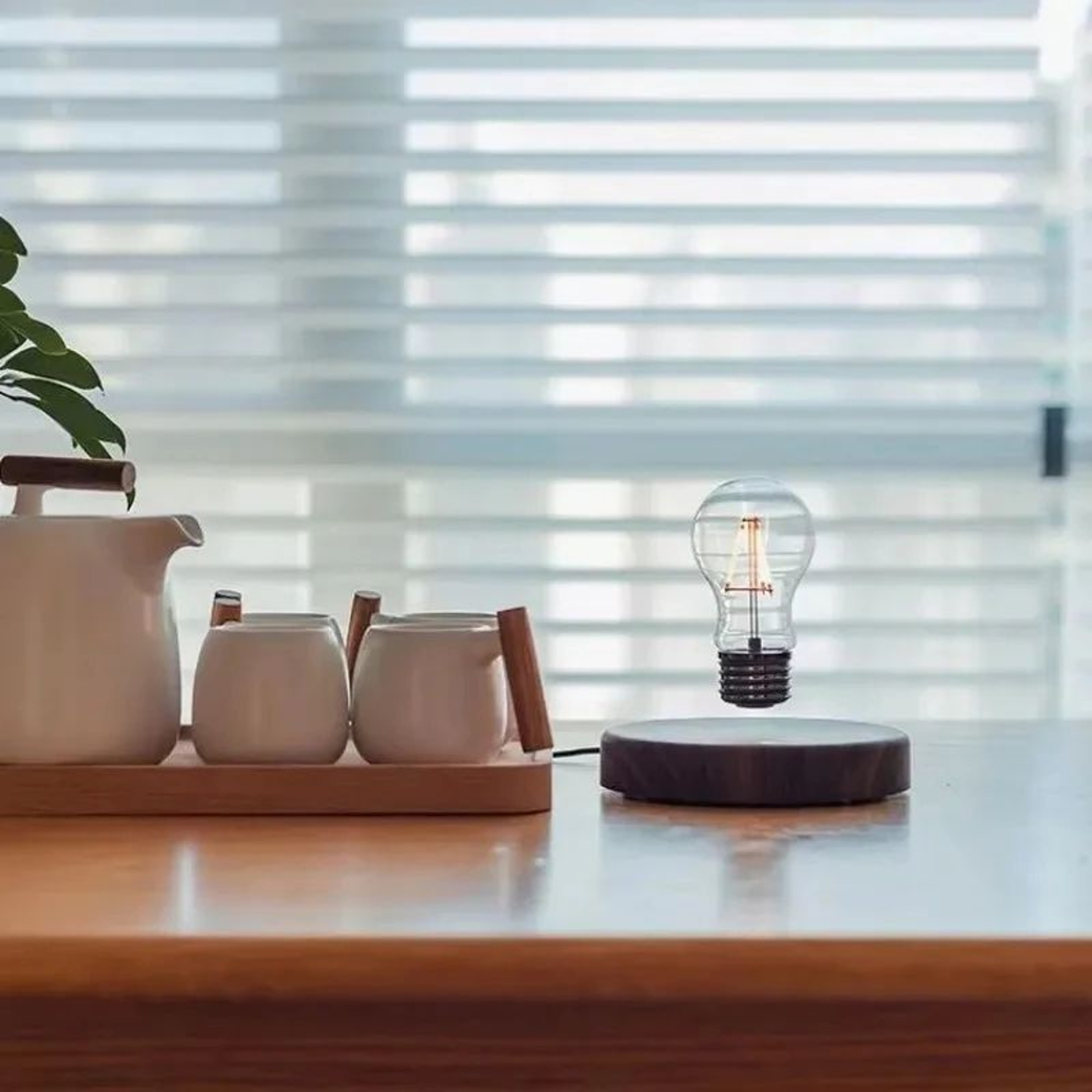 Magnetic Levitation Floating LED Lamp Glass Bulb Desk Decoration 12