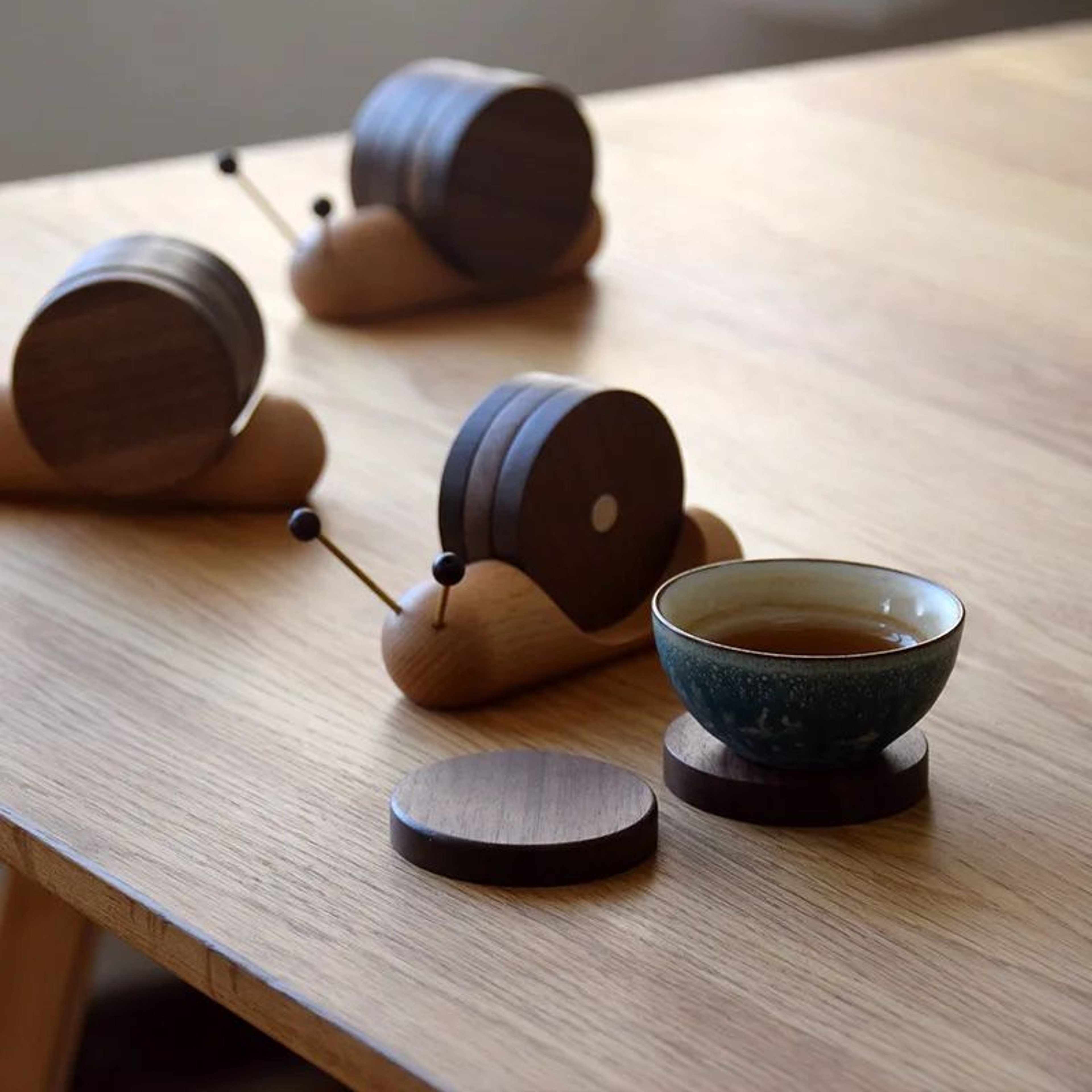Black Walnut Cartoon Snail Decompression Insulated Tea Coaster 0