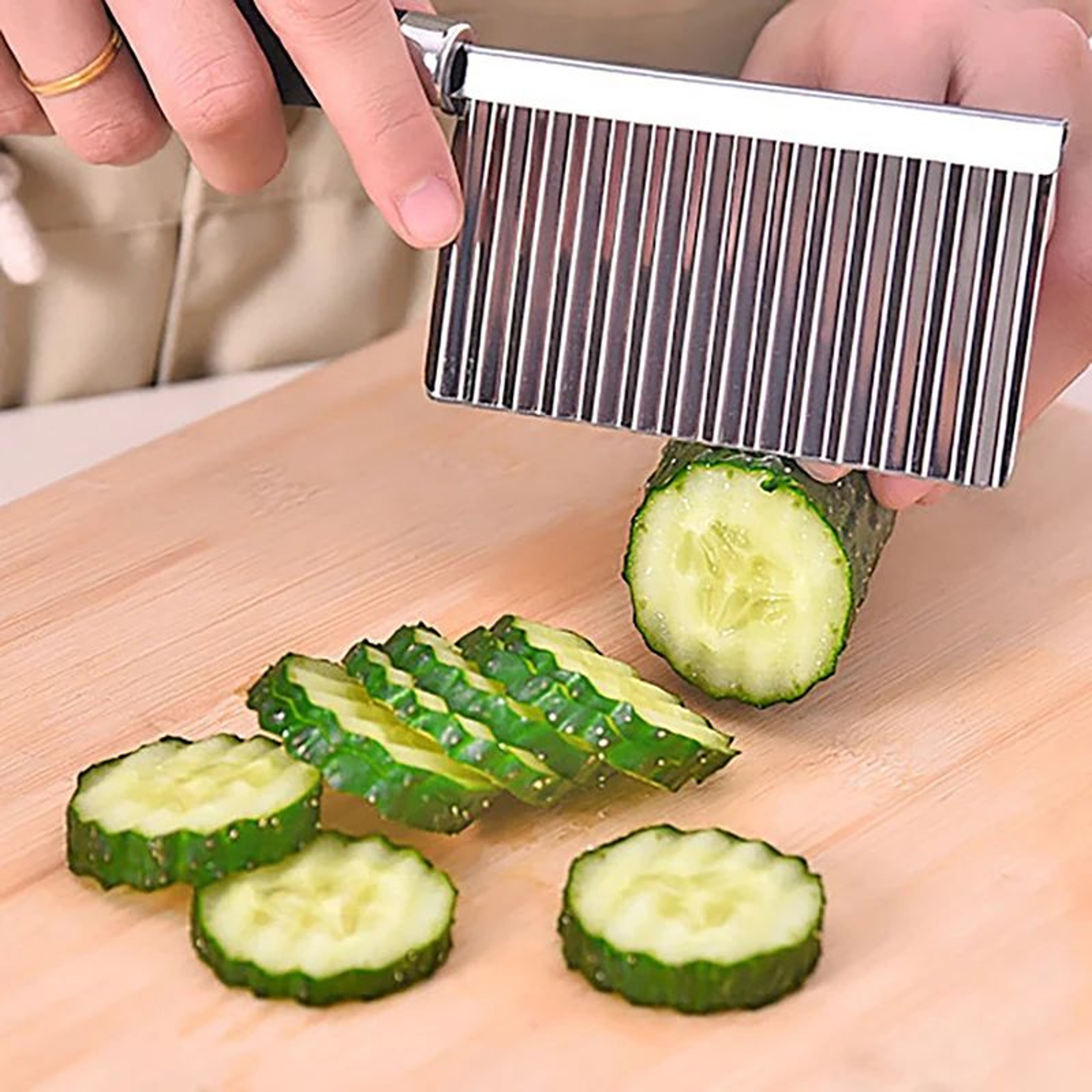 Stainless Steel Wavy Potato And Vegetable Cutter Kitchen Tool 4