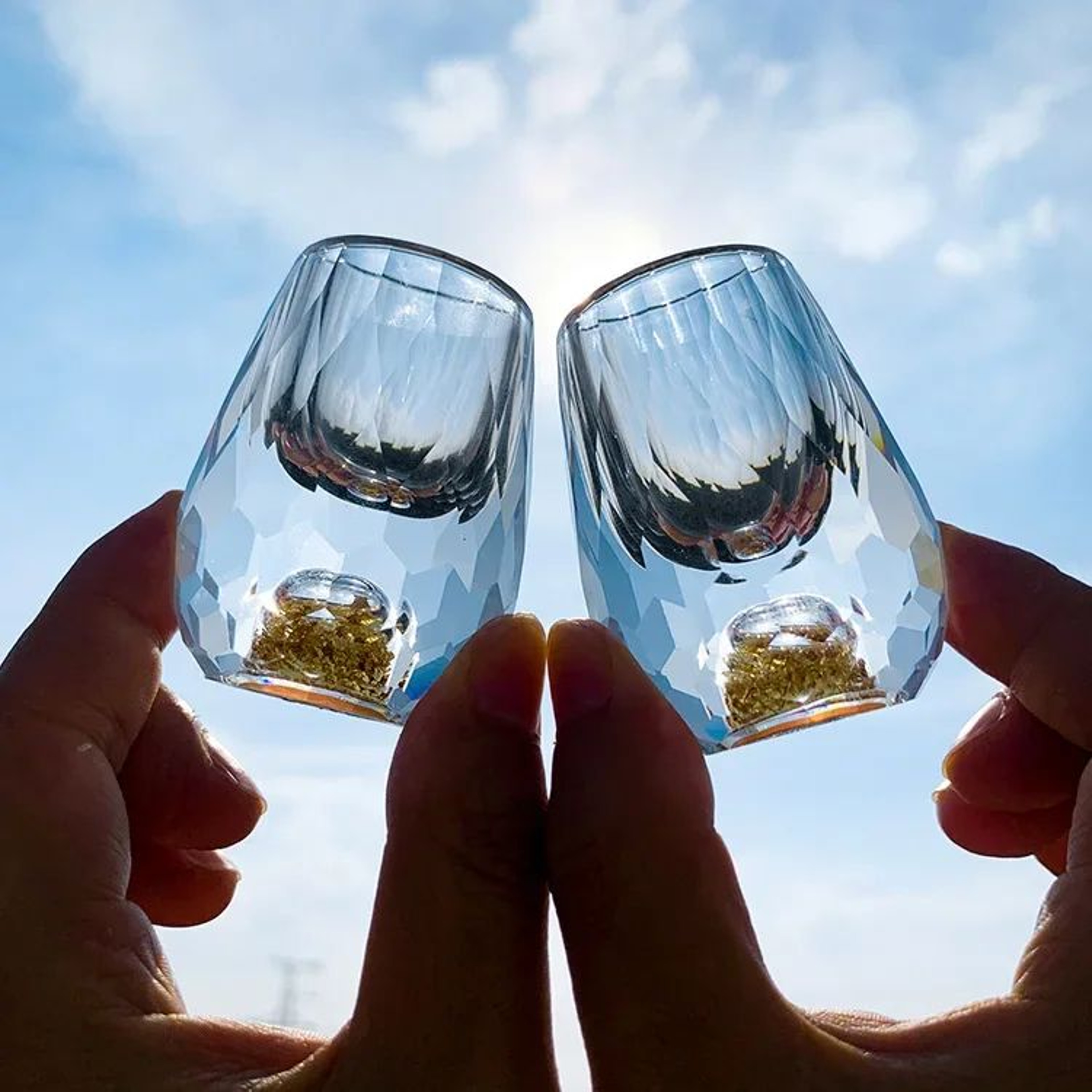Luxury Crystal Glass With Gold Foil Double Bottom 4