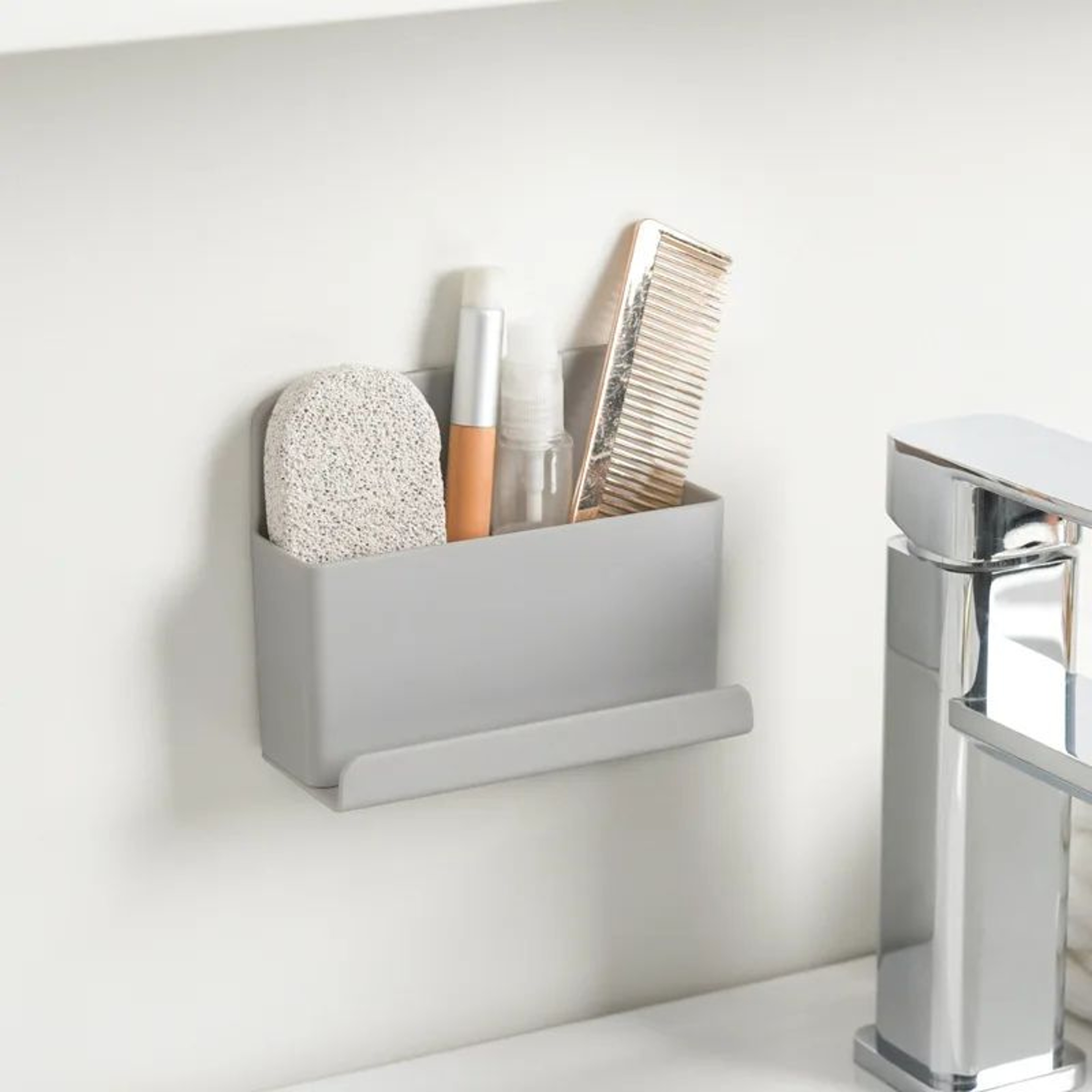 Table Edge UnderDesk Cable Management Rack 1