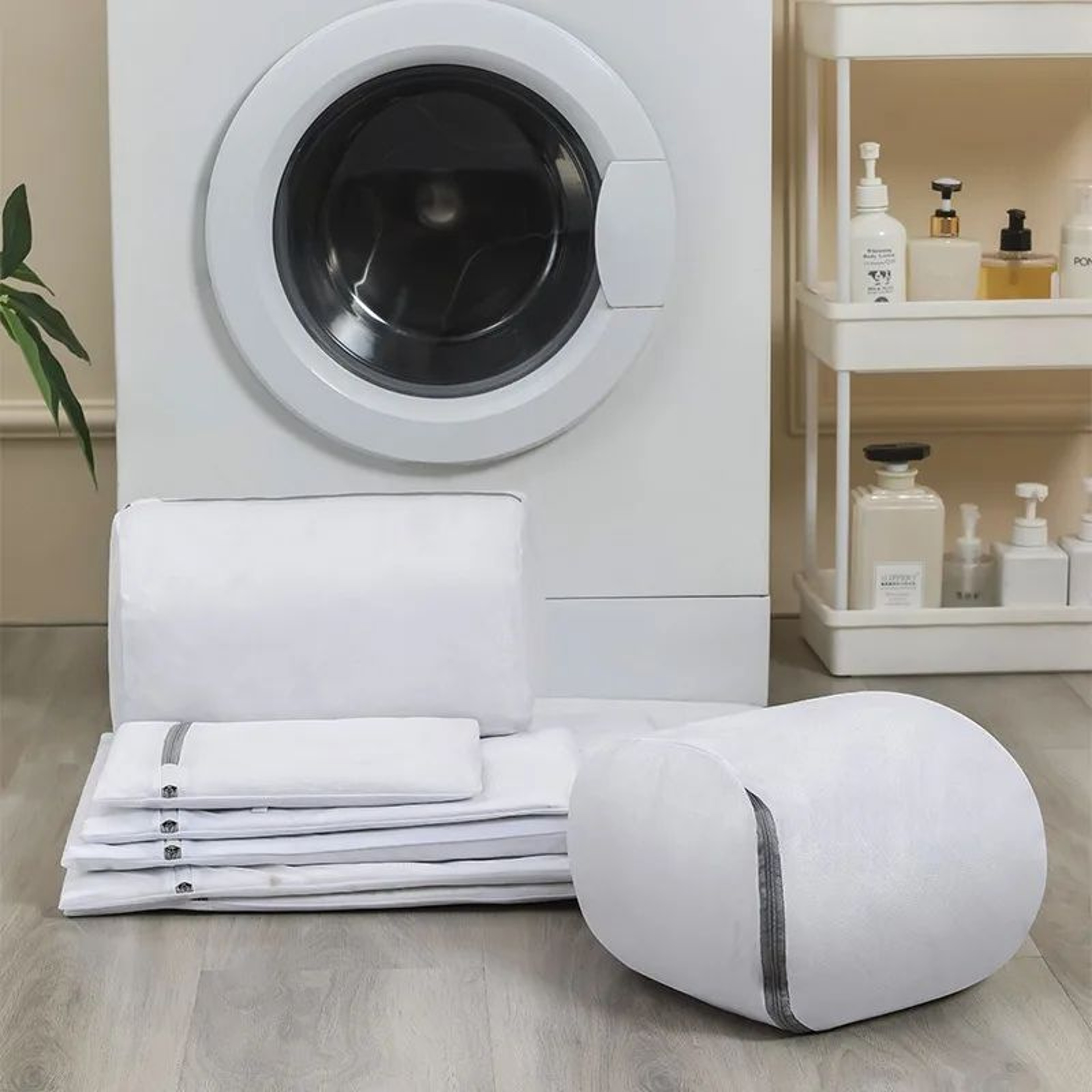 Versatile Shoe Washing Mesh Laundry Bag 2