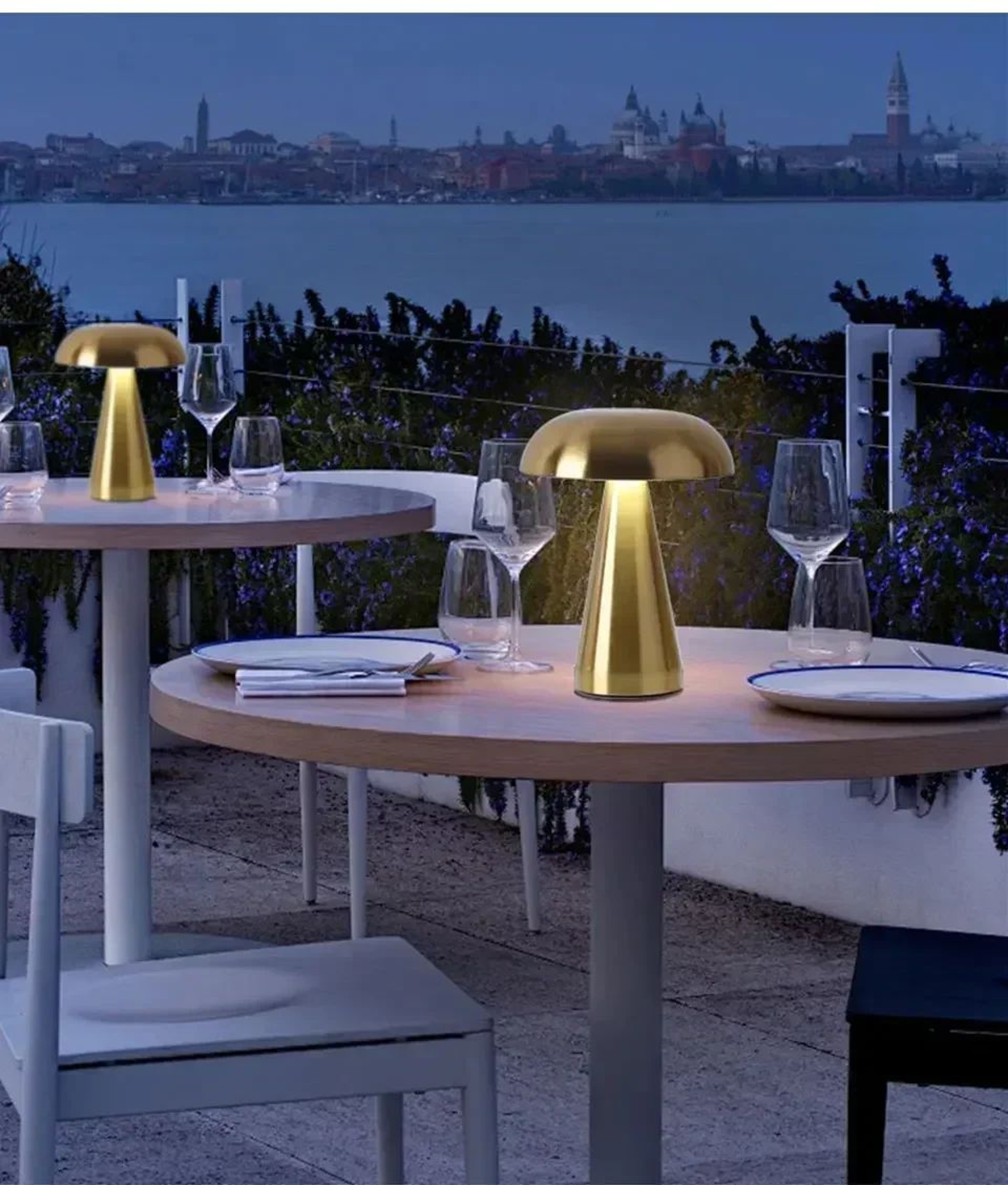 Classic Mushroom Iron Art Table Lamp 11