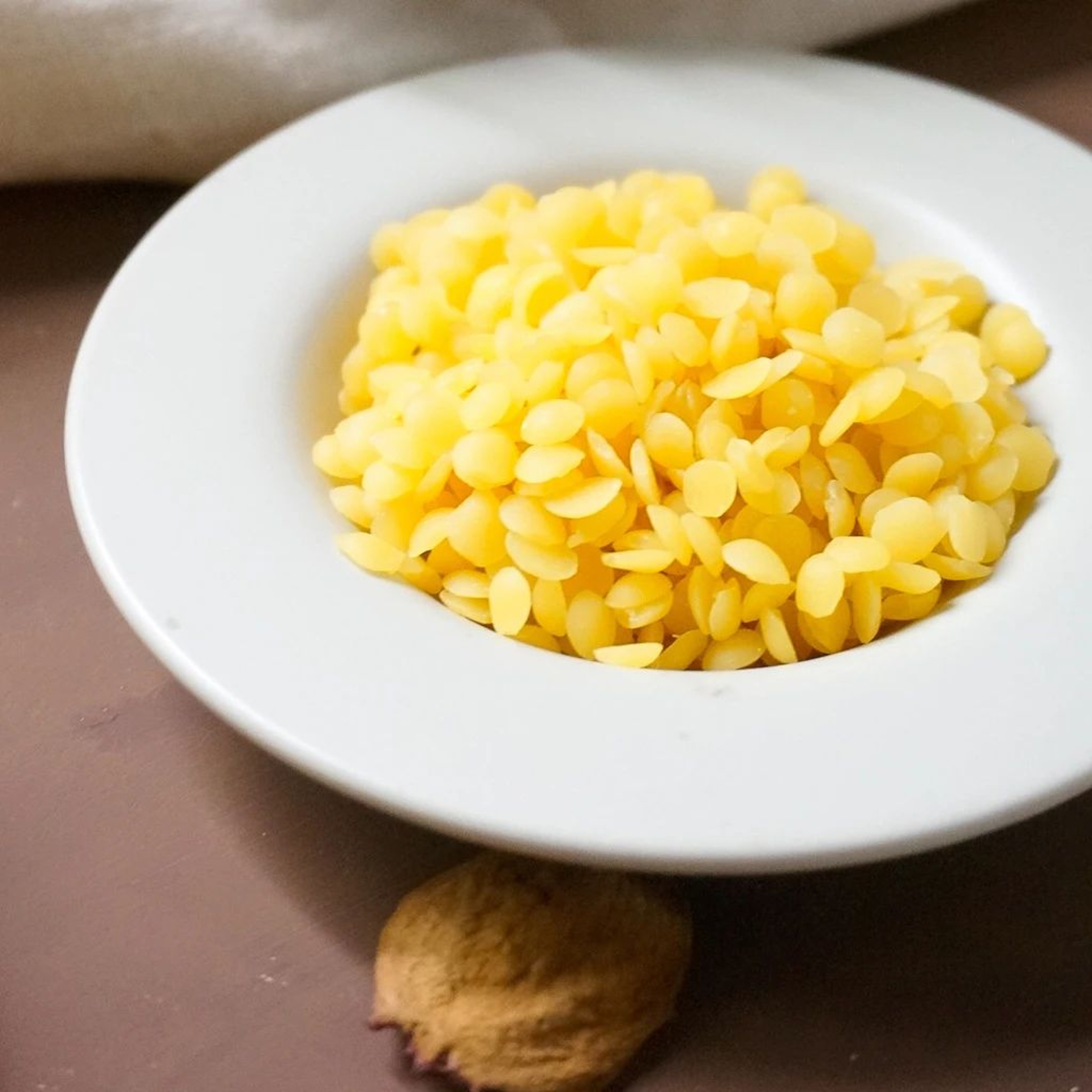 Natural Granular Beeswax Pellets DIY Craft And Furniture Polish Material 6