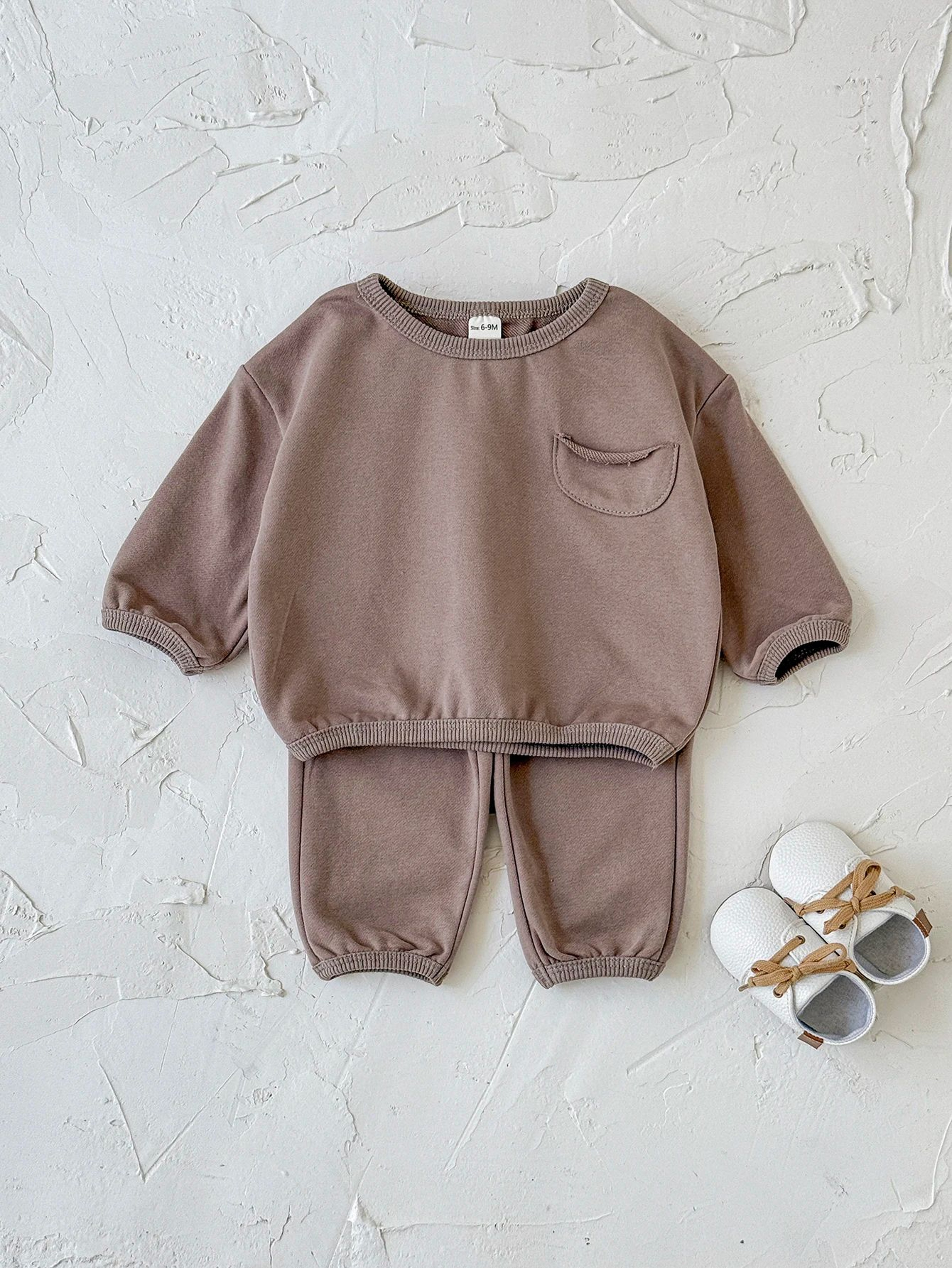 Kids New York Hoodie And Jogger Pants Set 14