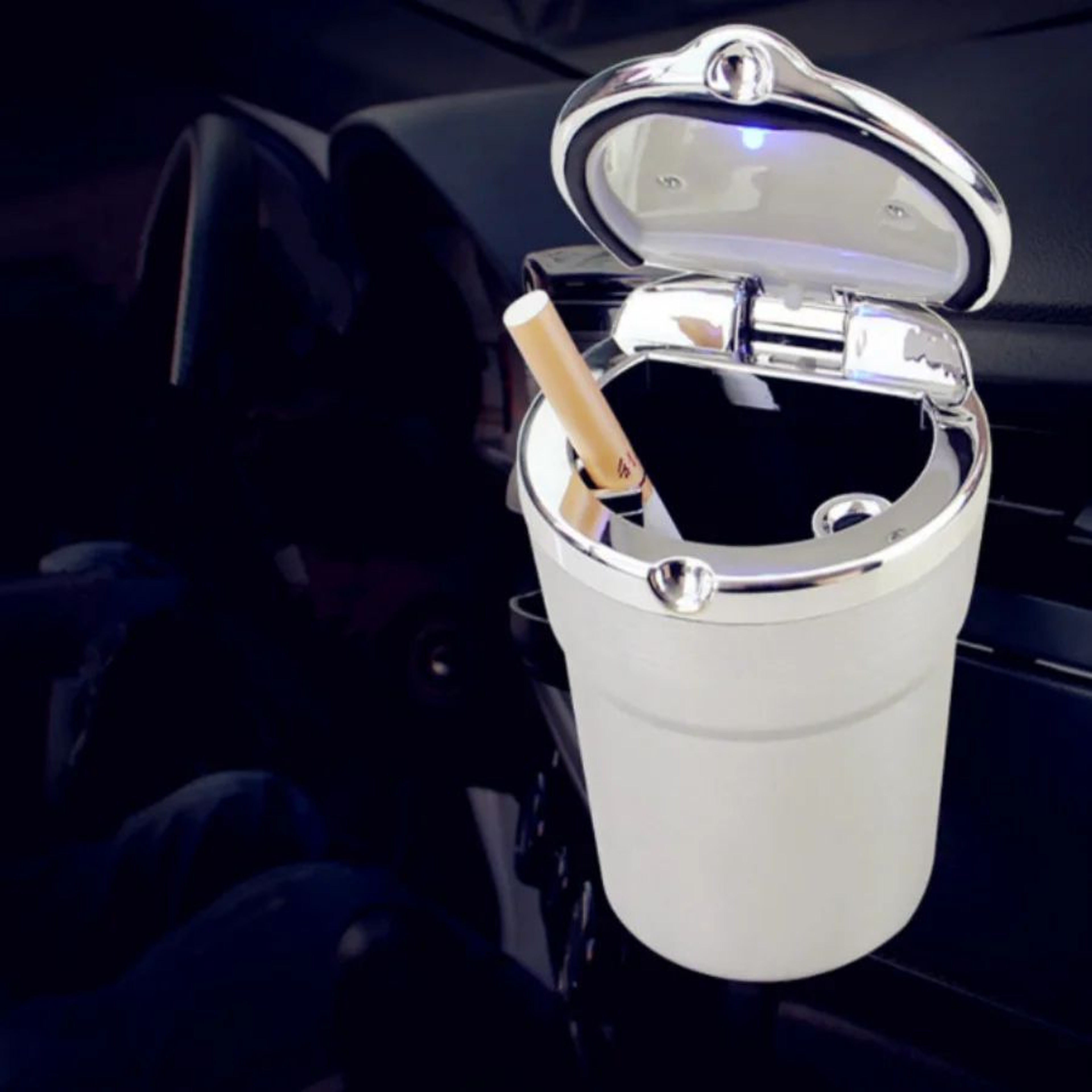 LED Car Ashtray With Lid Portable Cup Holder Trash Bin 0