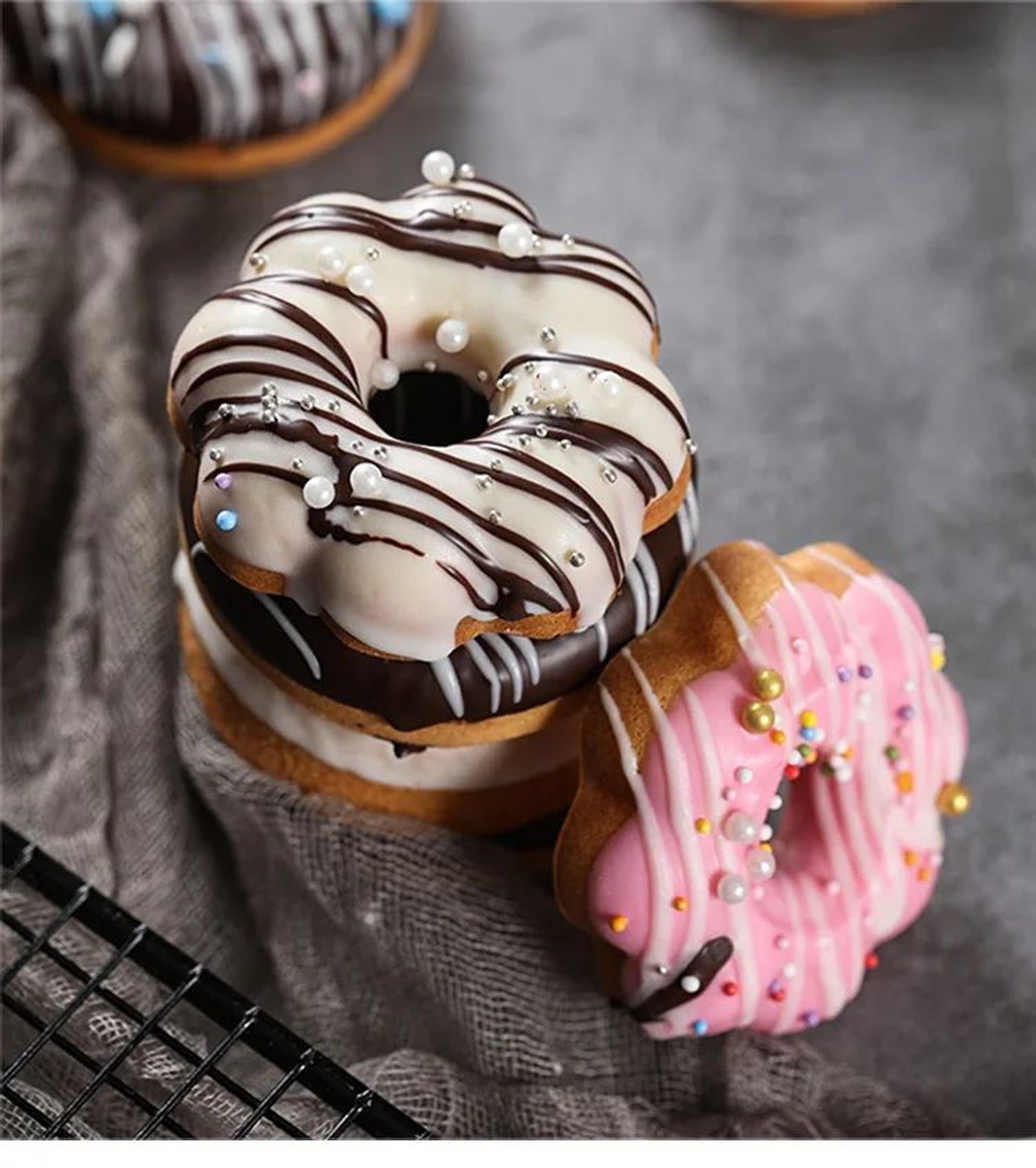 Creative Donut Mold Cutter DIY Dessert Baking Tool 15
