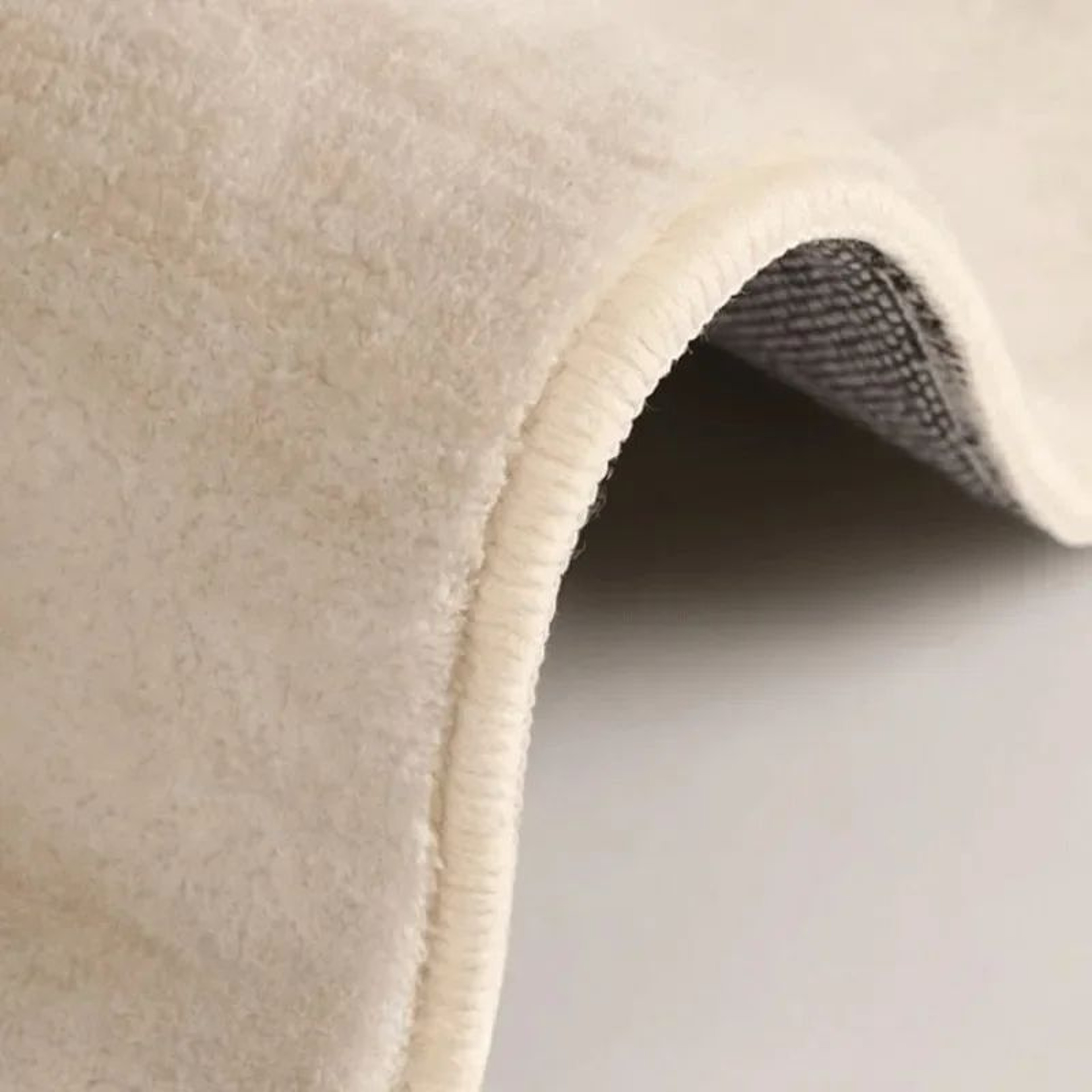 Cream Irregular Minimalist Non Slip Area Rug 4