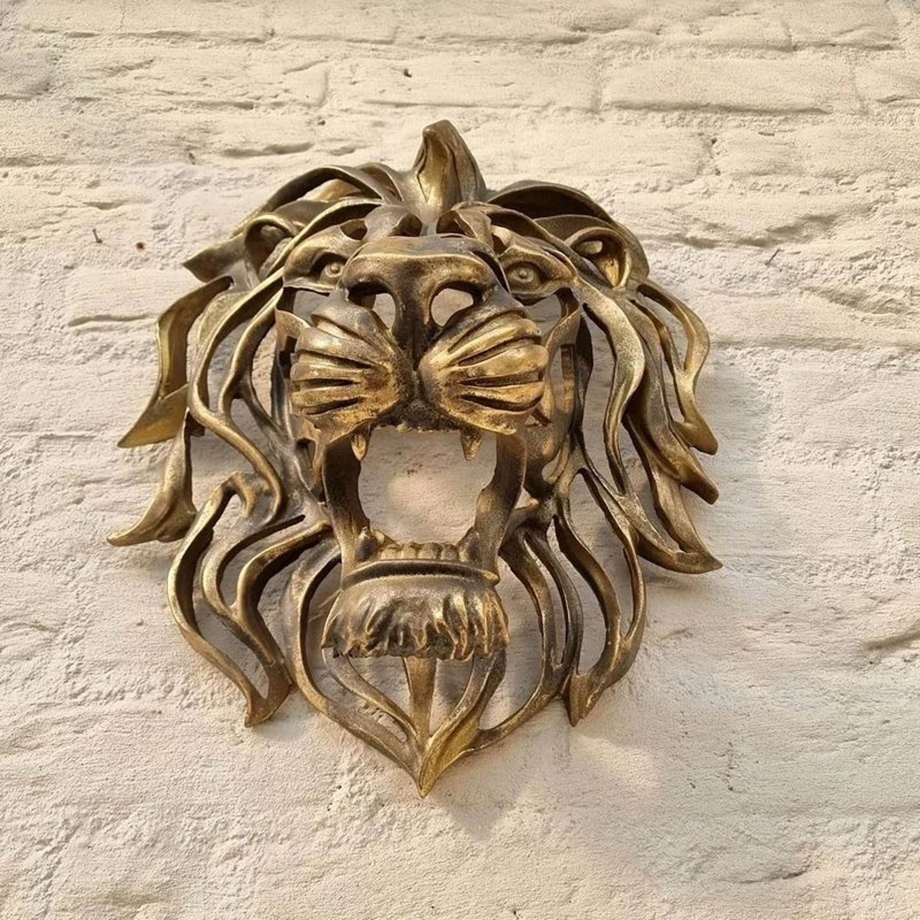 Luxury Gold Lion Head Wall Sculpture Decor 2