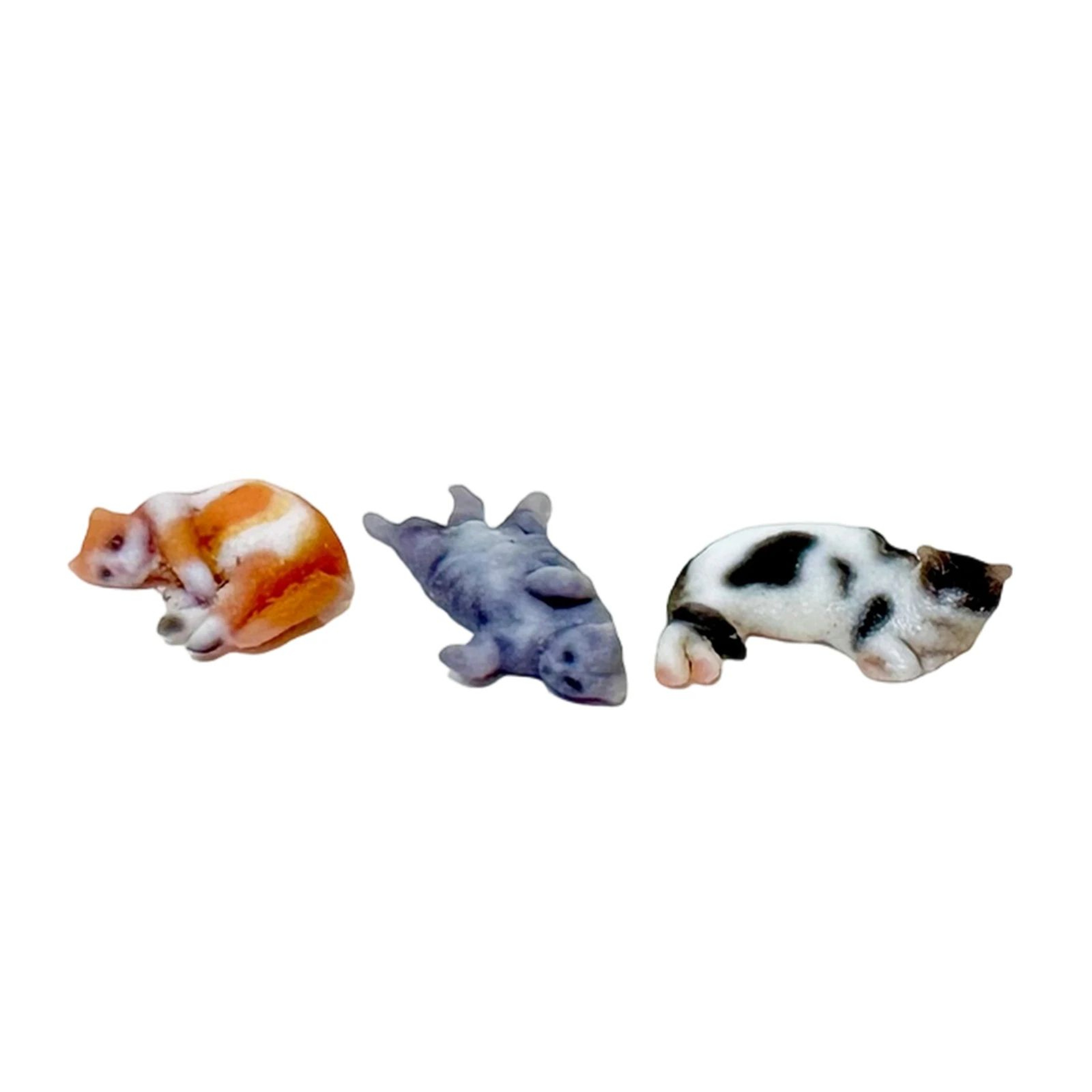 Mini Cat Figurine Desk Decor 14