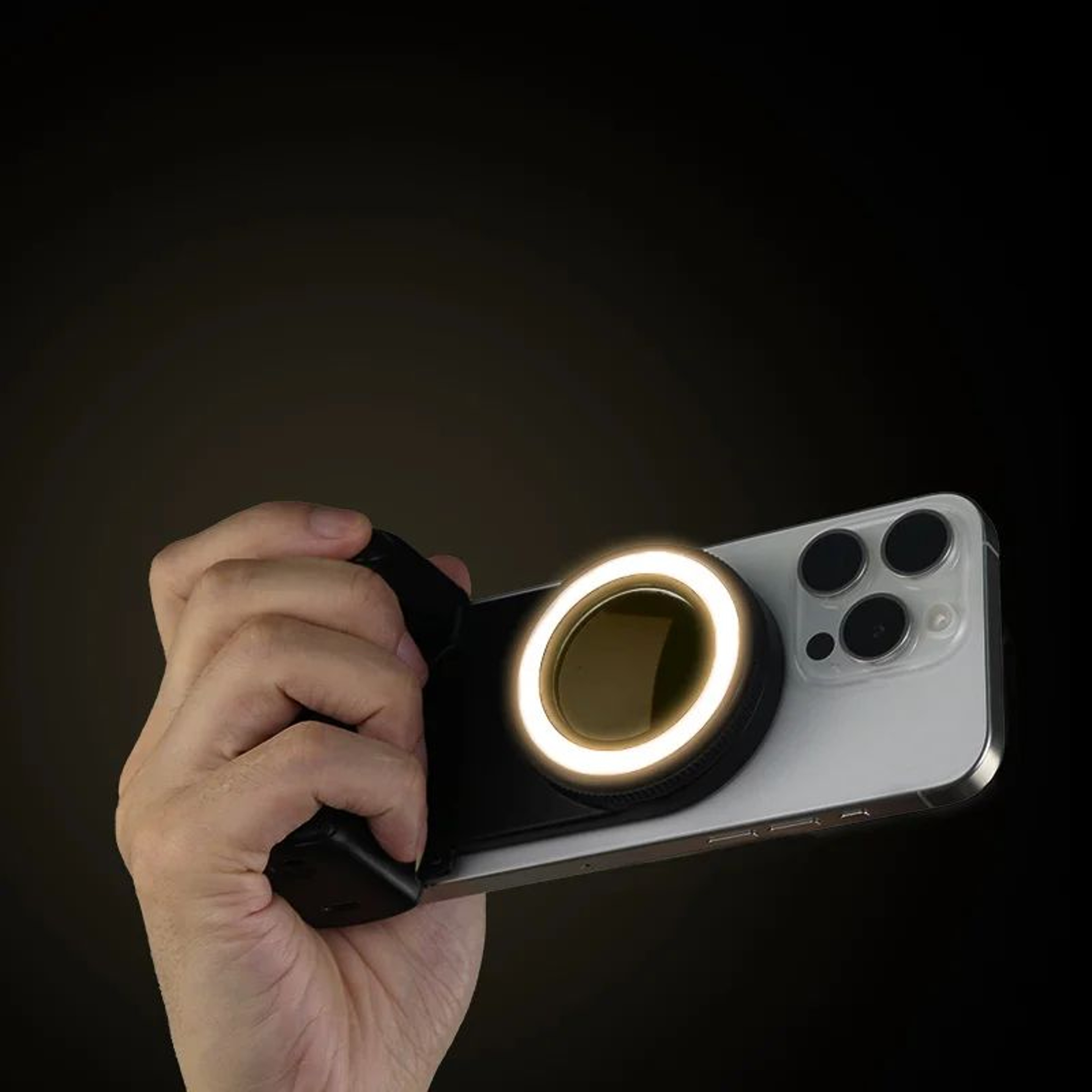 Magnetic Smartphone Handle Grip With Bluetooth Remote And Fill Light 2