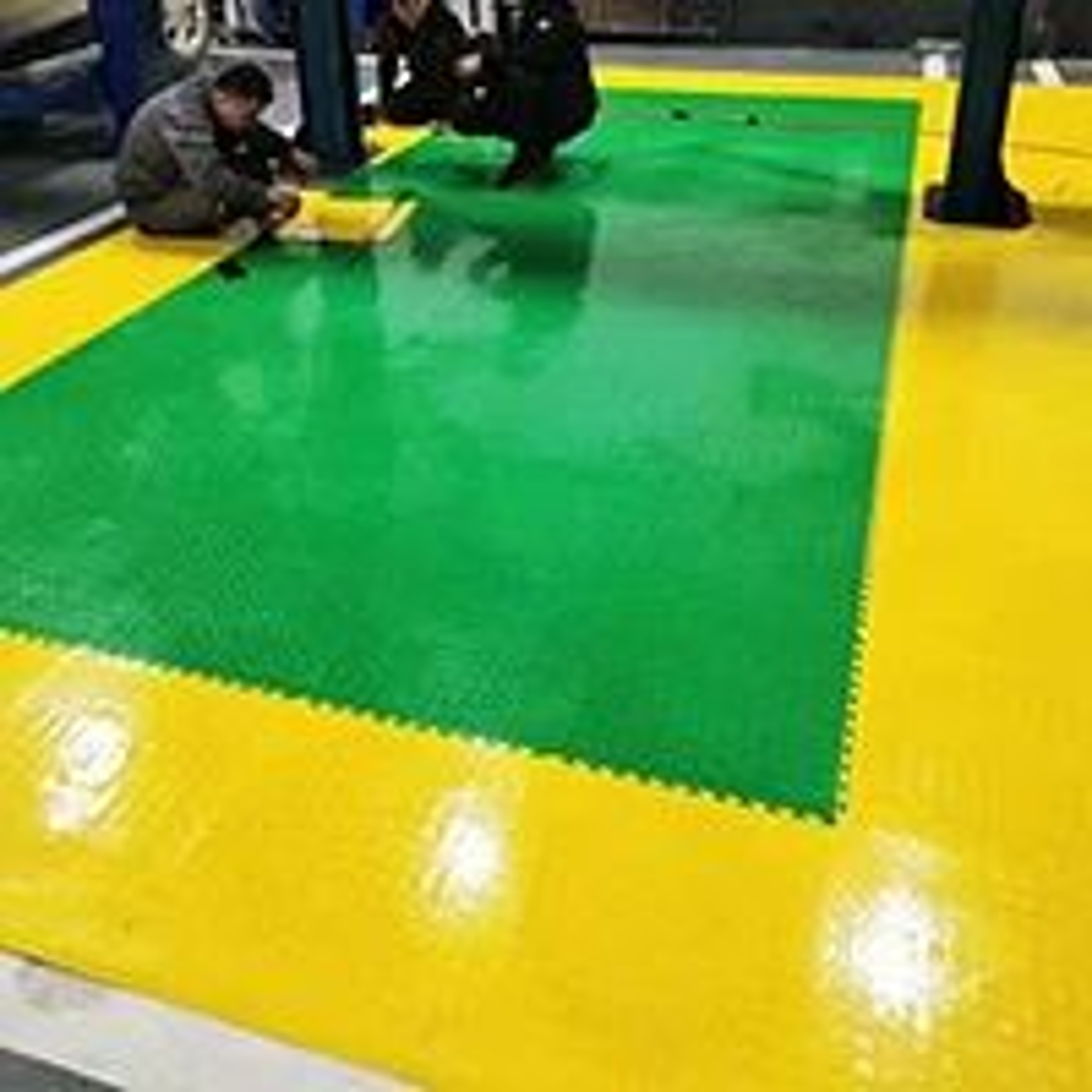 Interlocking Garage Floor Tiles Drainage Mat 6