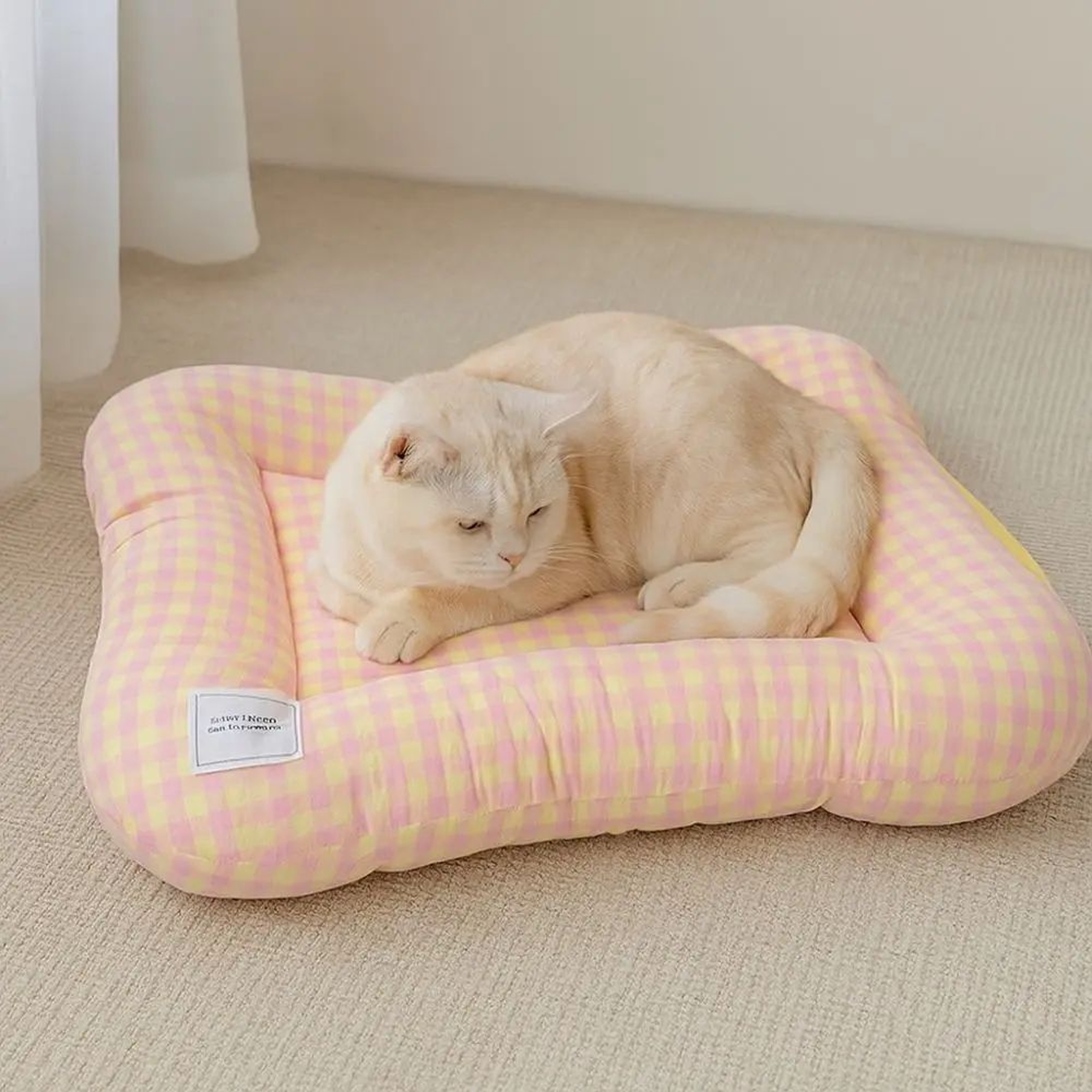 Soft Breathable Plaid Dog Bed Cushion 3