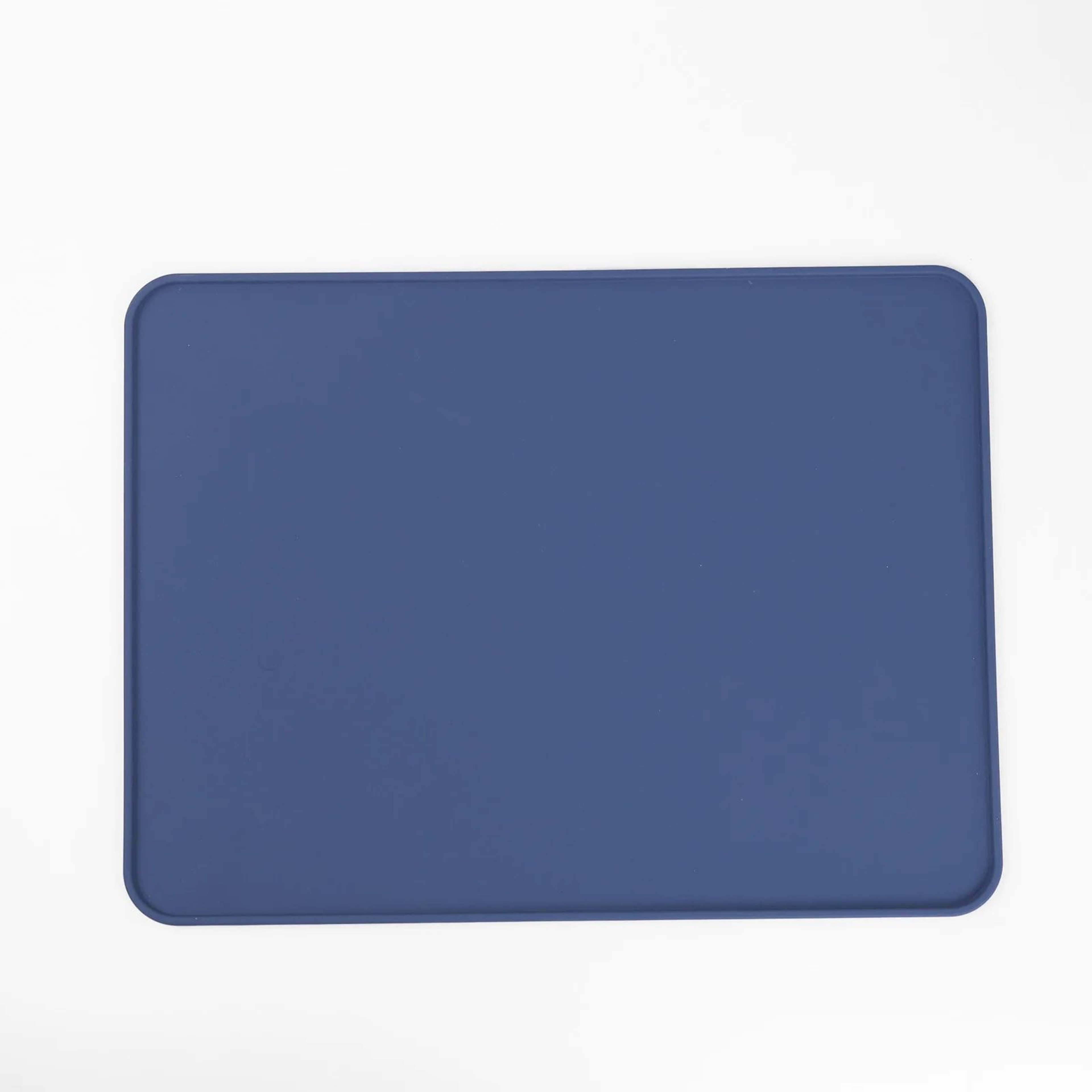 Waterproof Silicone Pet Feeding Mat With Raised Edge 10