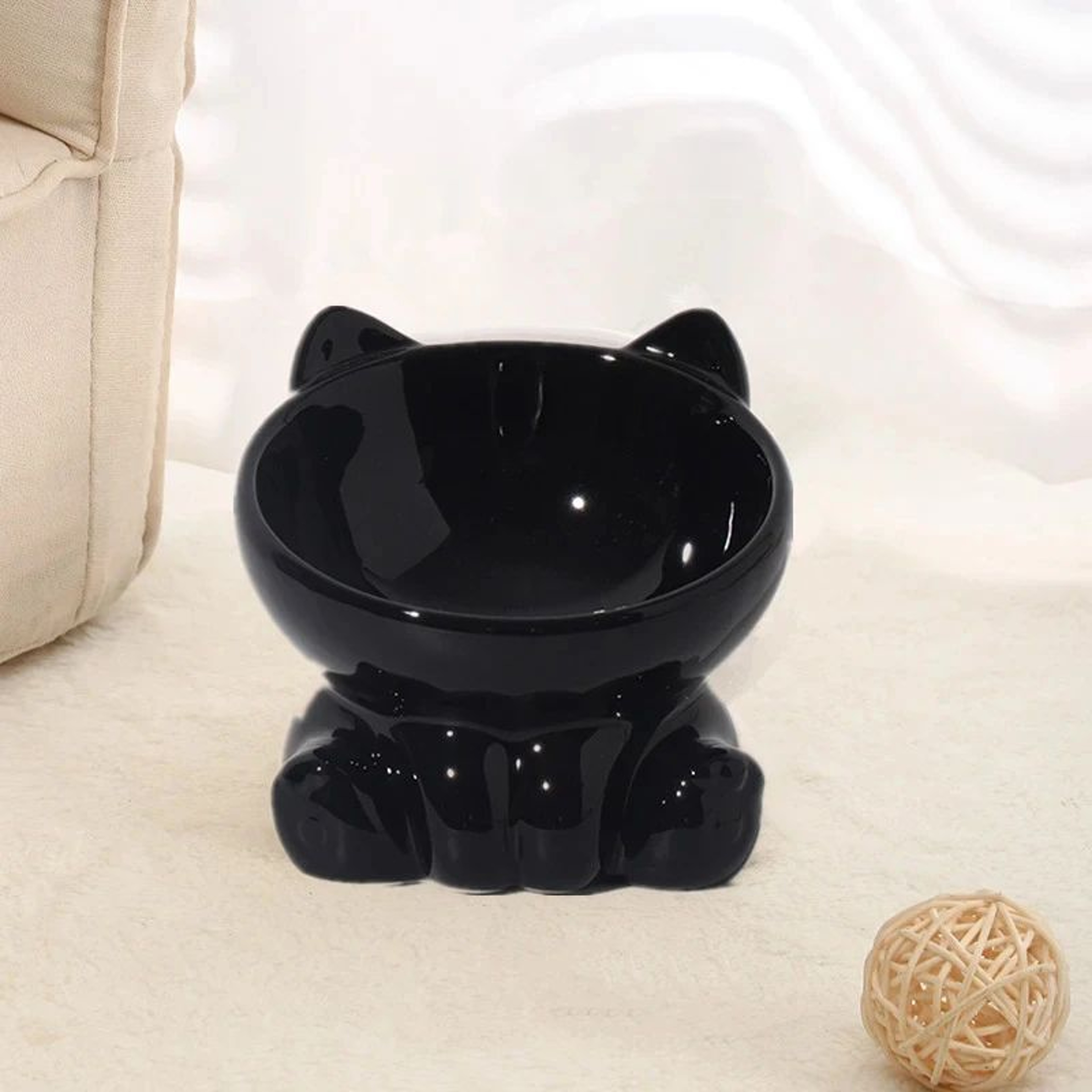 Elevated Ceramic Cat Bowl With Tilted Neck Protection Design 6