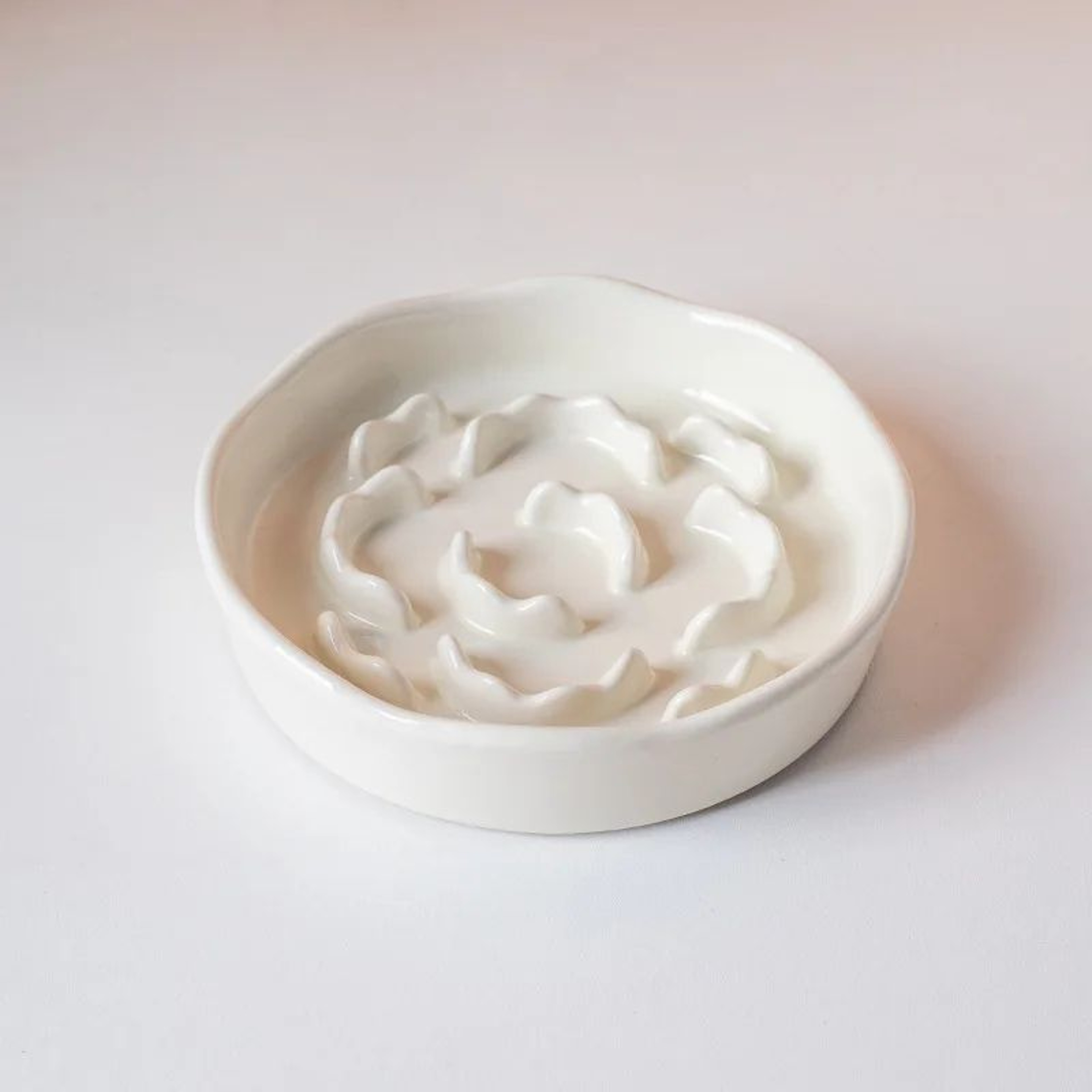 Elevated Ceramic Slow Feed Pet Bowl For Cats And Dogs 6