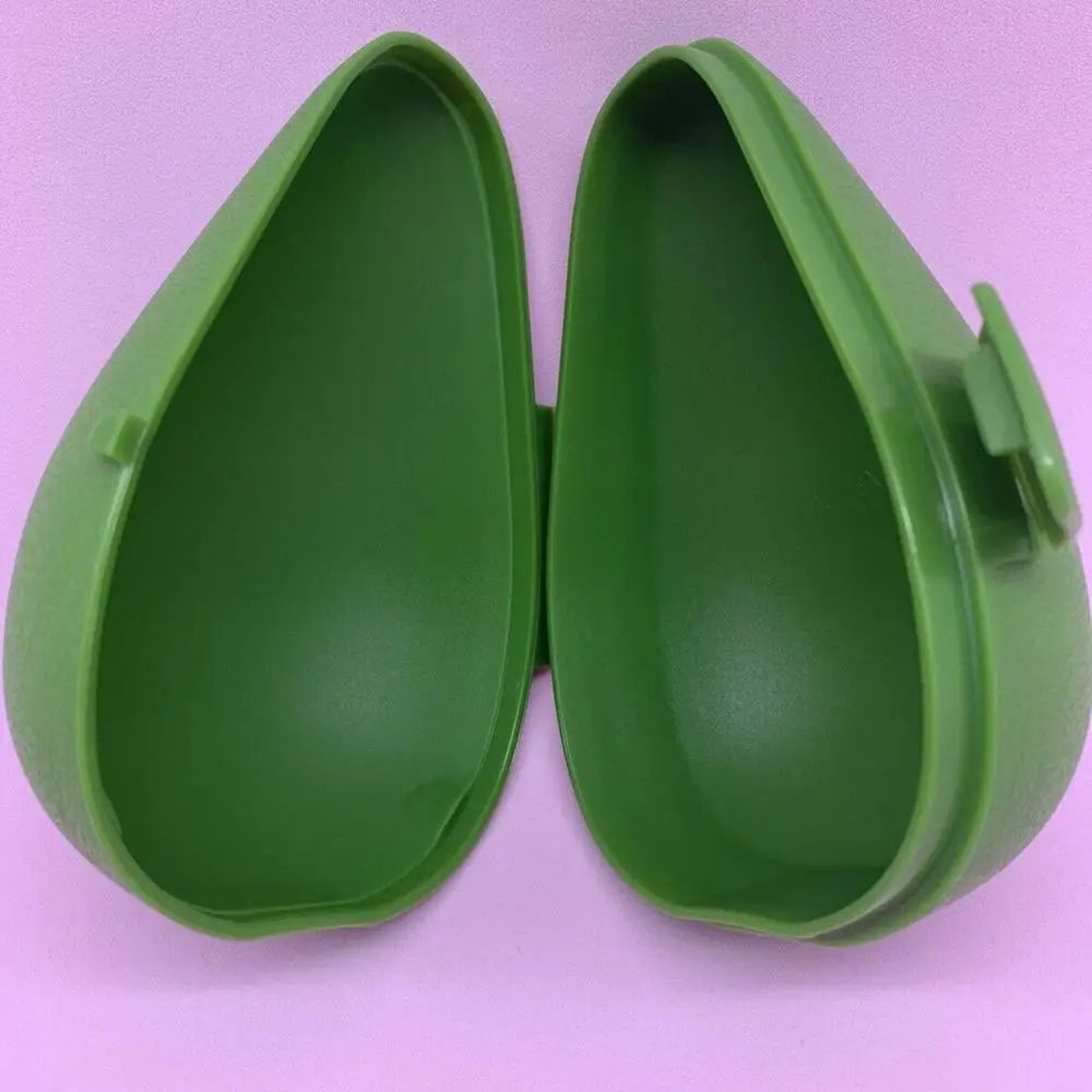 Reusable Avocado Saver Storage Container 7