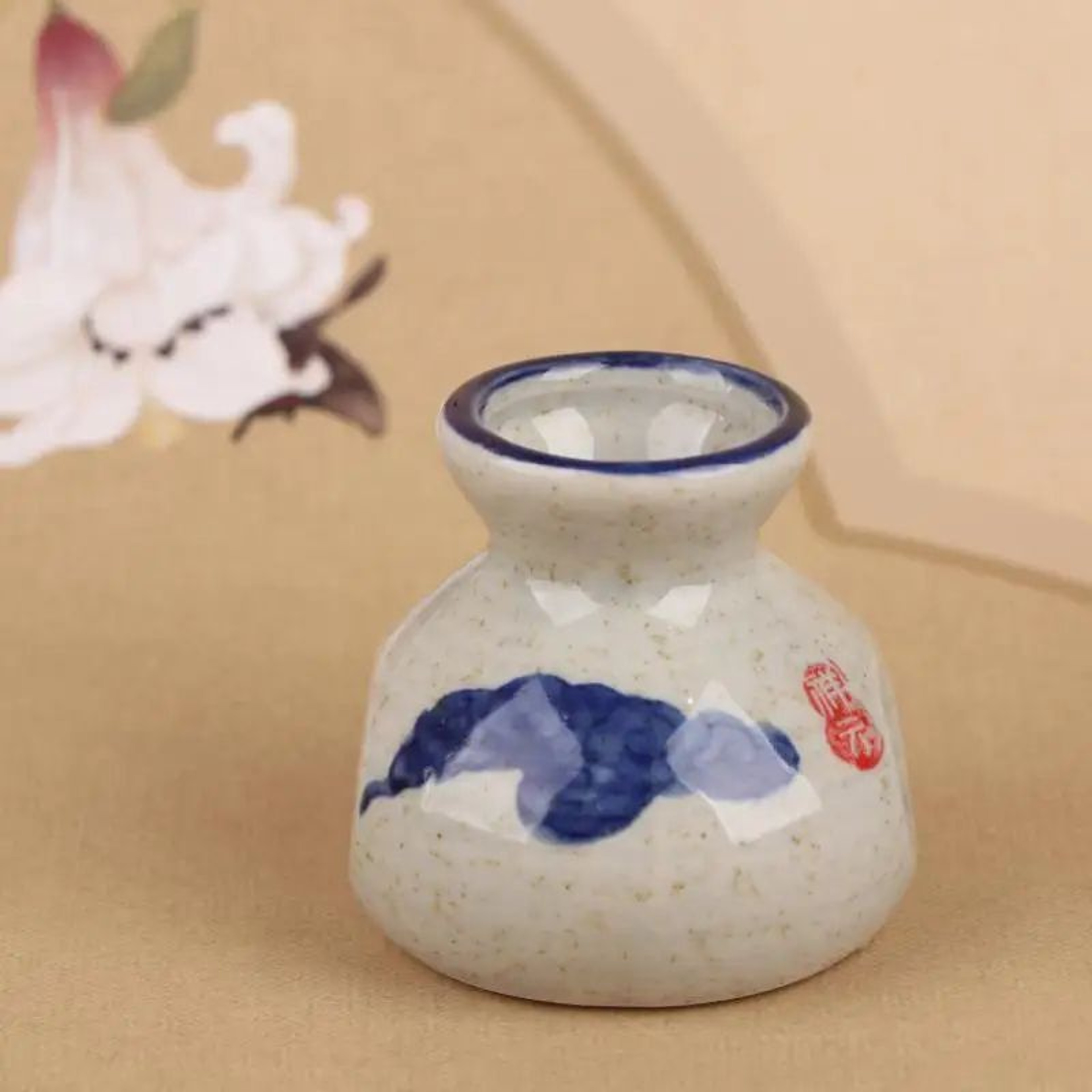 Chinese Style Ceramic Mini Vase Storage Jar 8