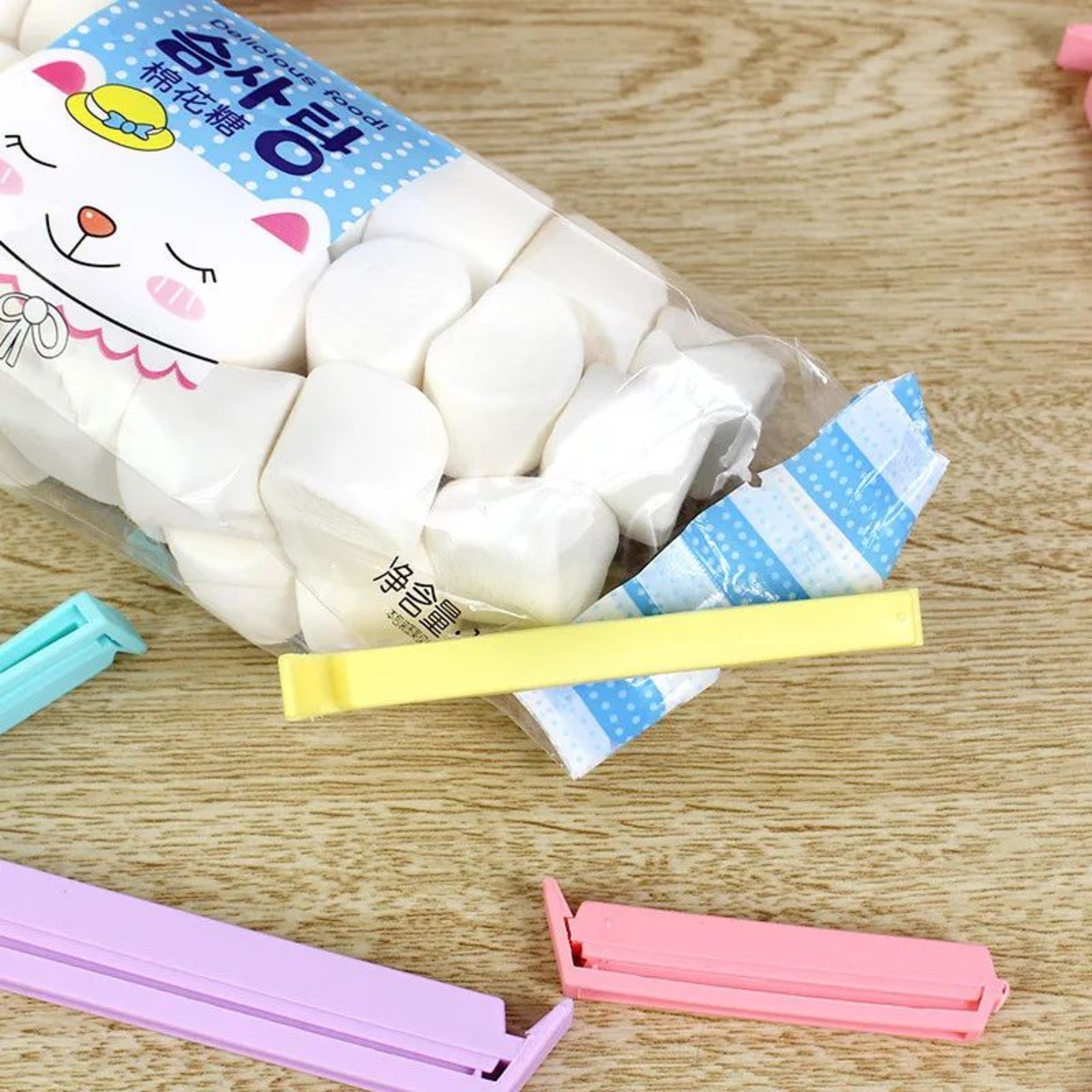 Portable Food Bag Sealing Clip 2