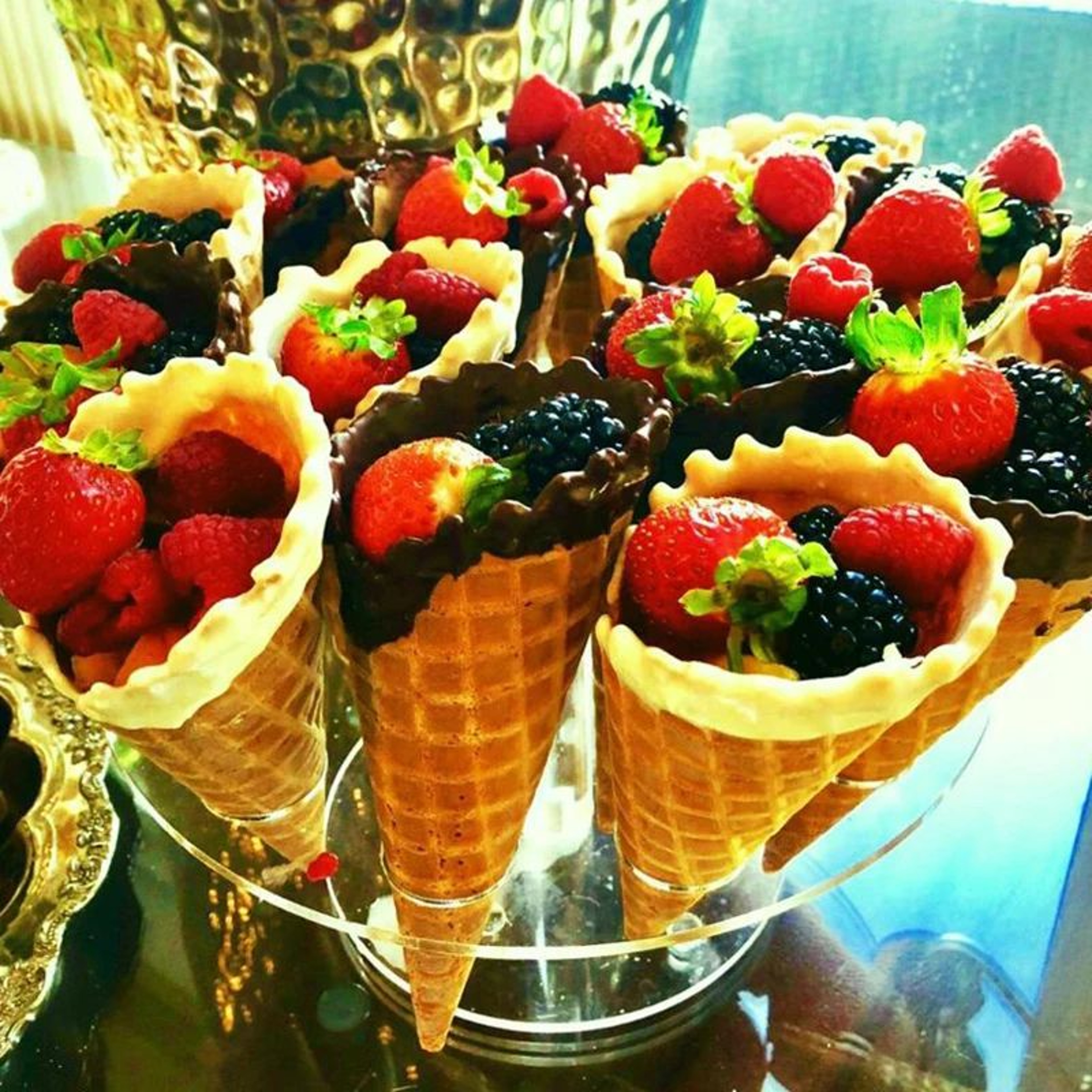 Acrylic Ice Cream Cone Display Stand 11