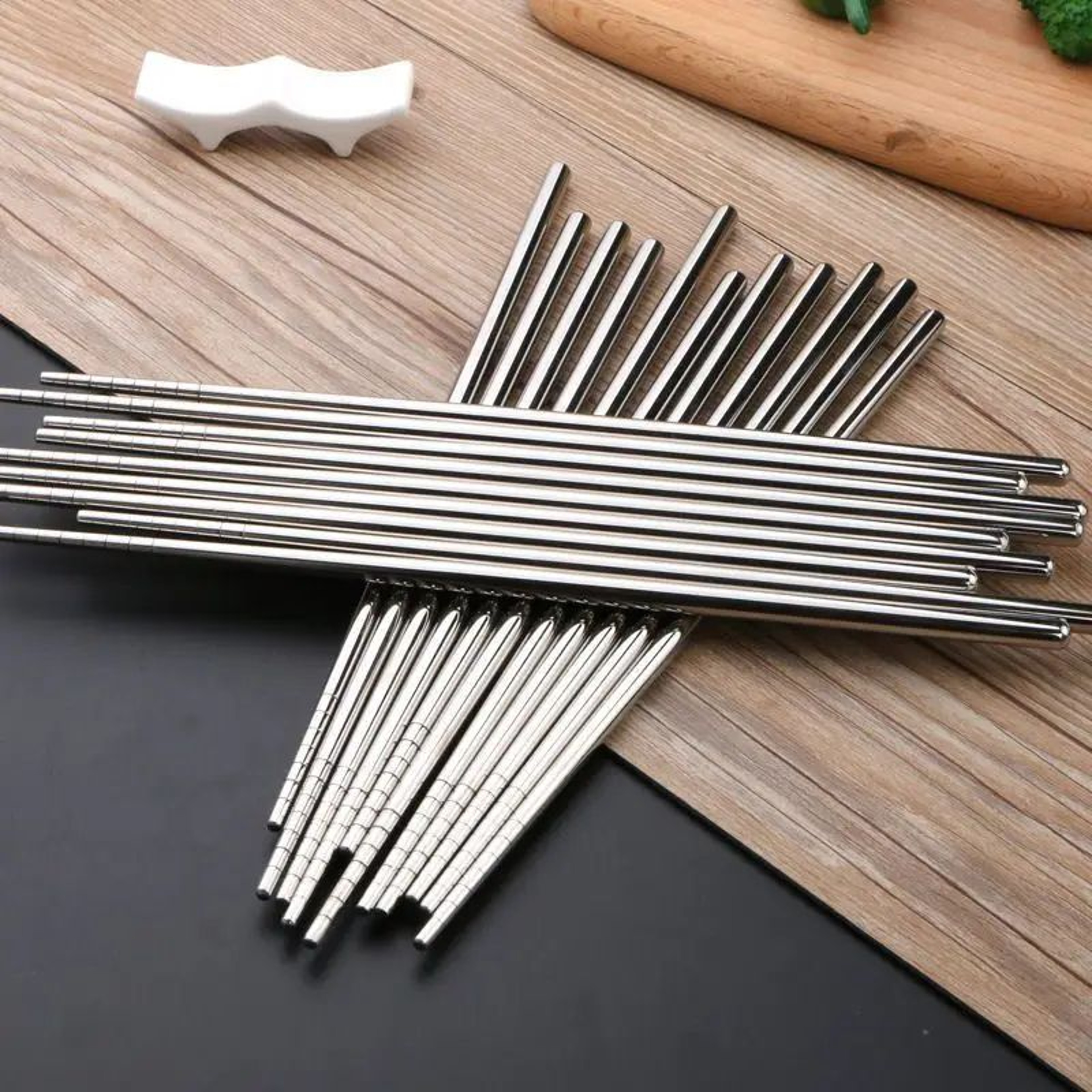 Reusable Stainless Steel Chopsticks Dining Set 1