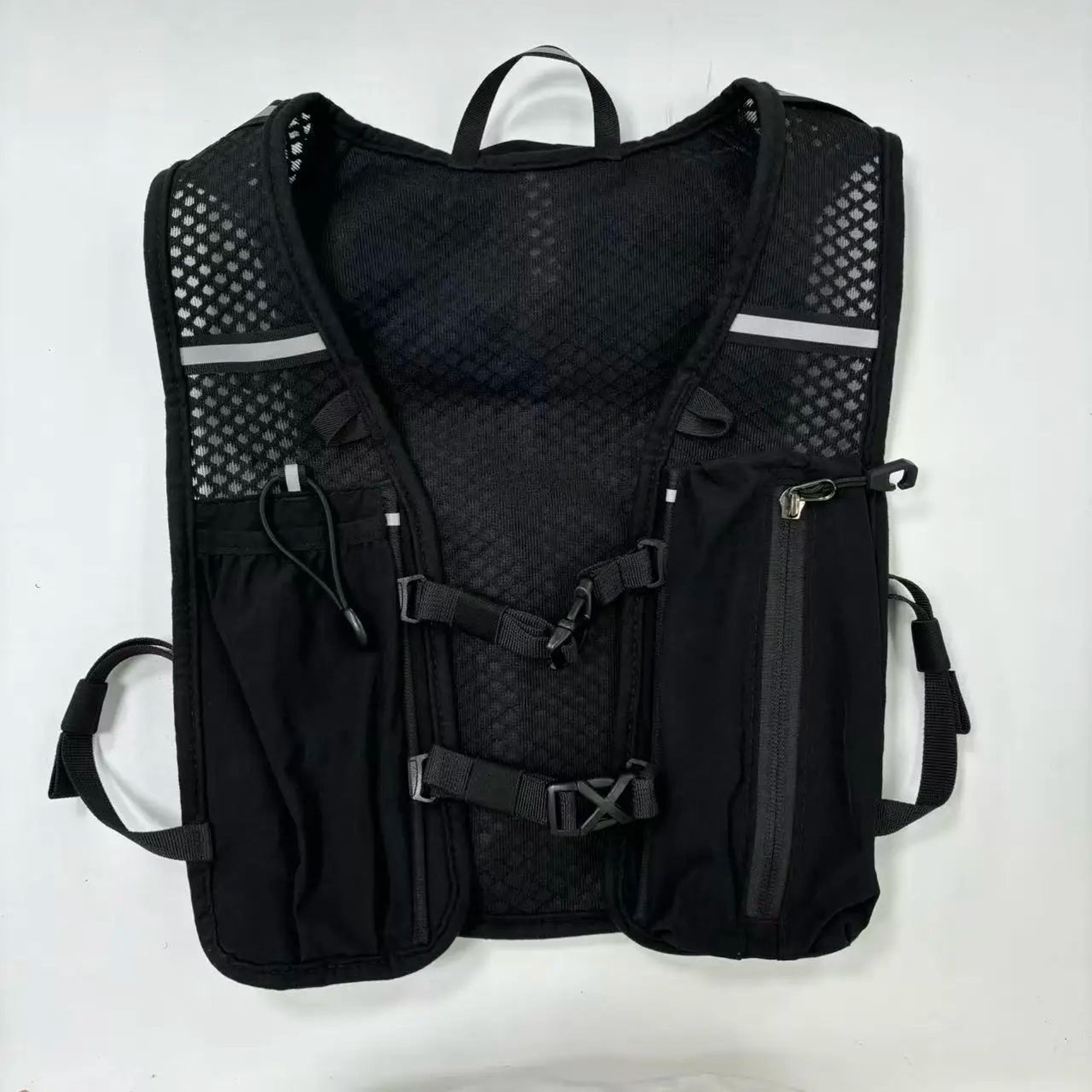 Lightweight Hydration Running Vest Backpack 1