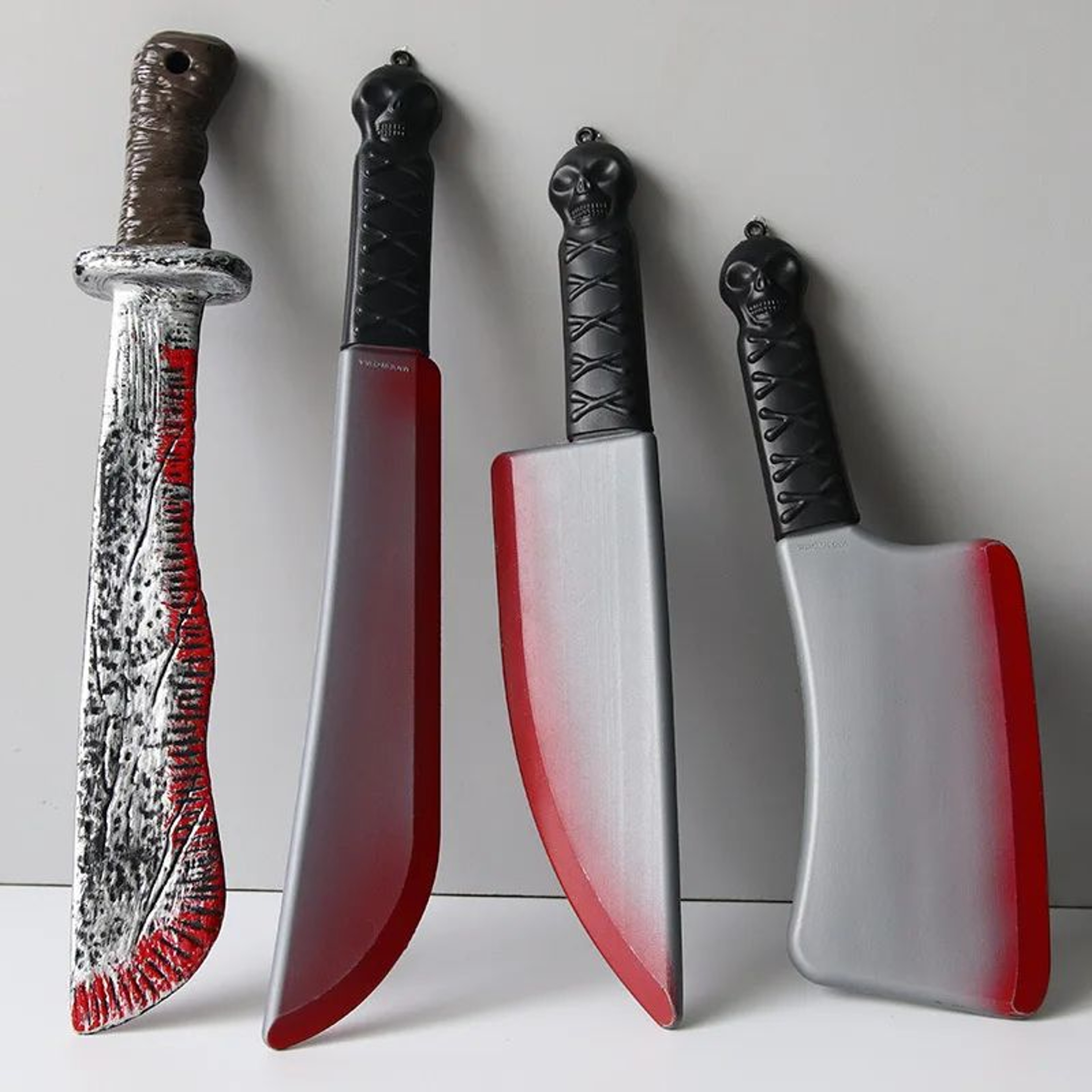 Halloween Bloody Plastic Knife Prank Prop 0