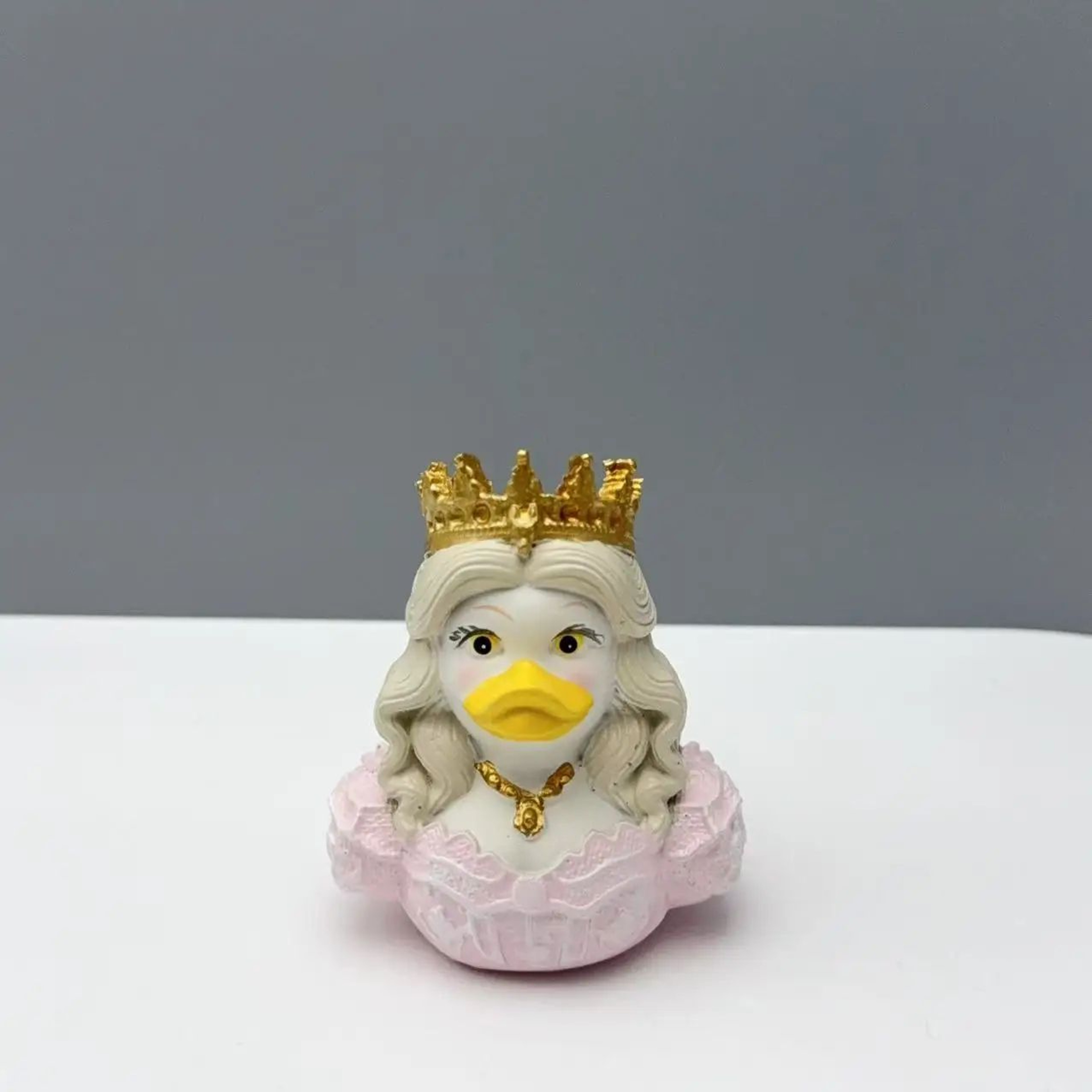 Funny Alien Duck Resin Decorative Statue 6