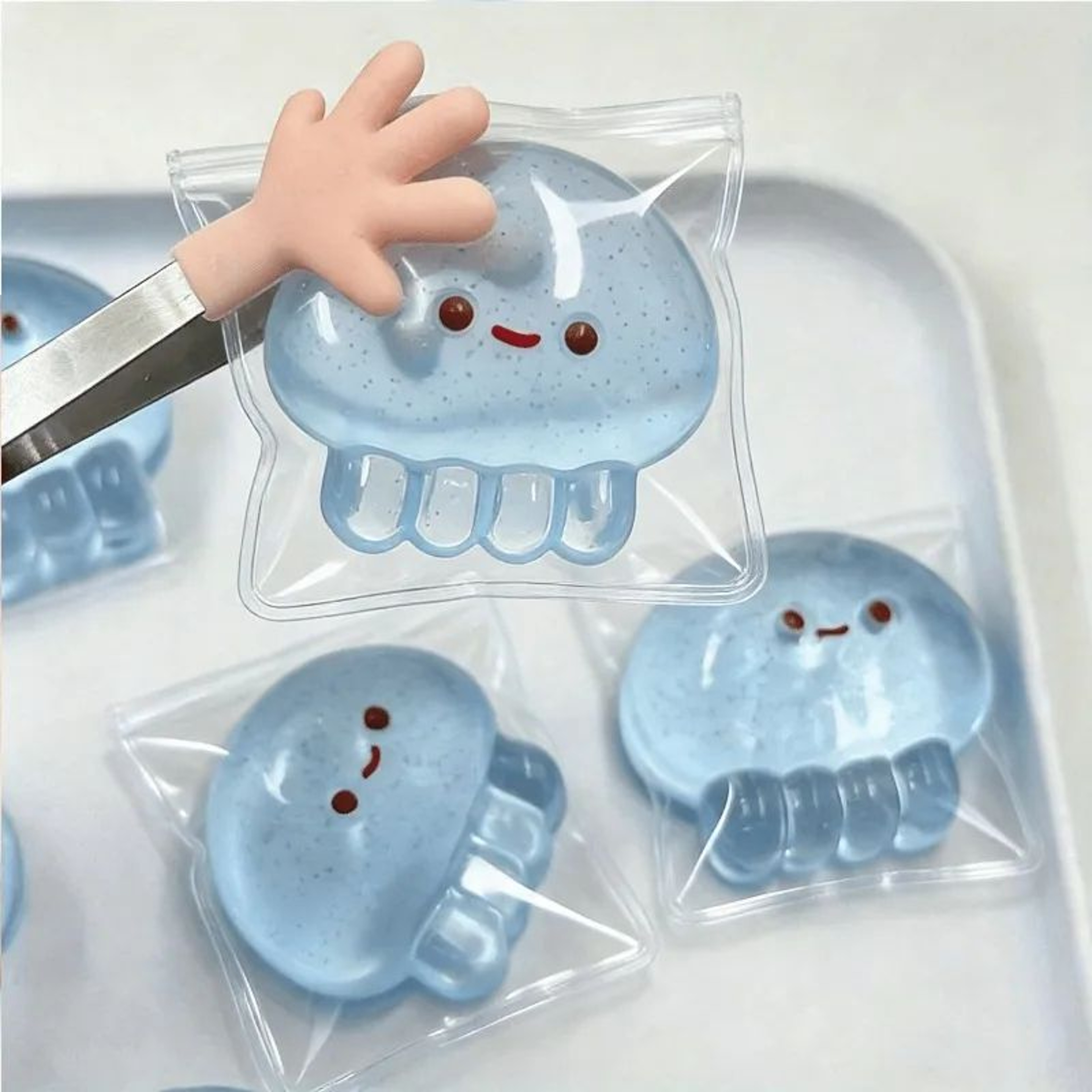 Kawaii Stretchy Jellyfish Squishy Toy 3