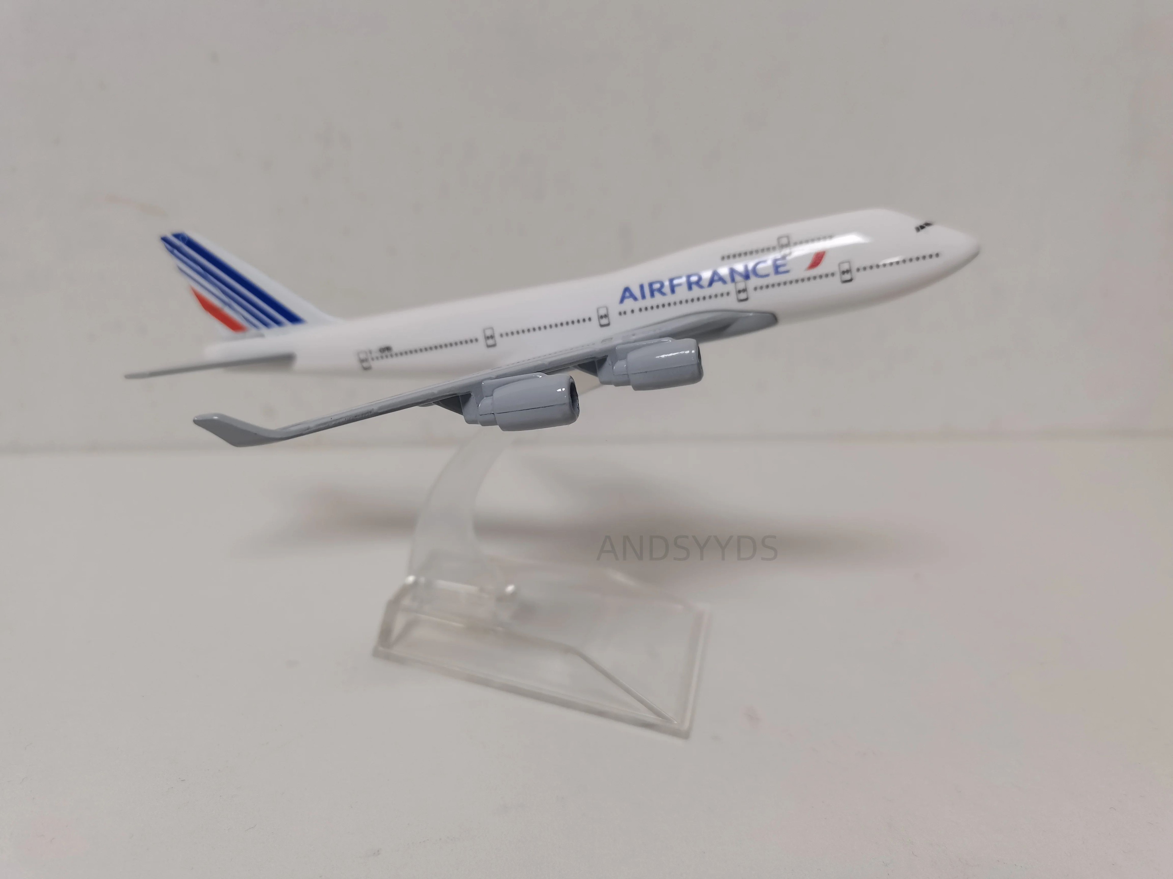 Boeing Diecast Airplane Display Model 12