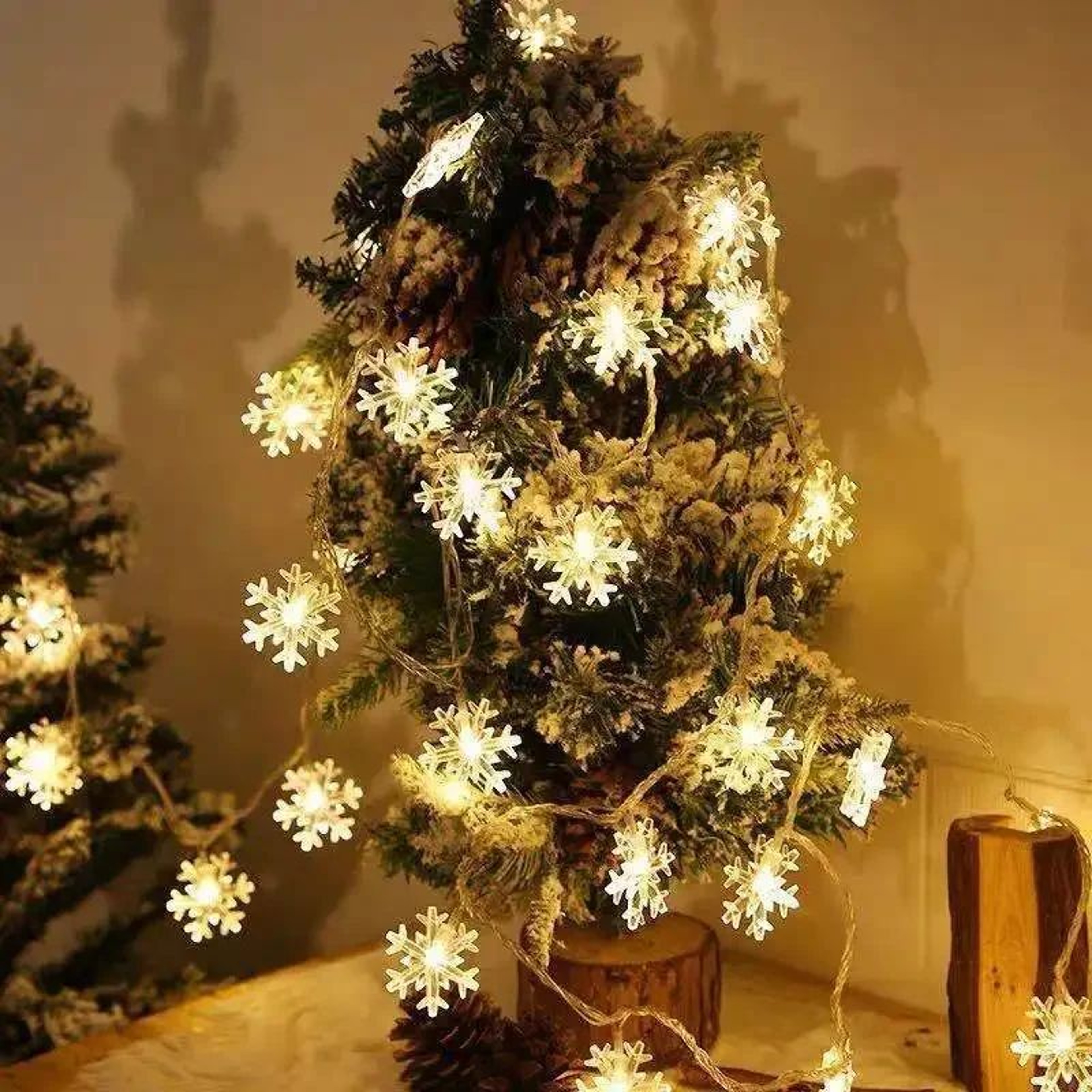 LED Snowflake Christmas String Fairy Lights 1