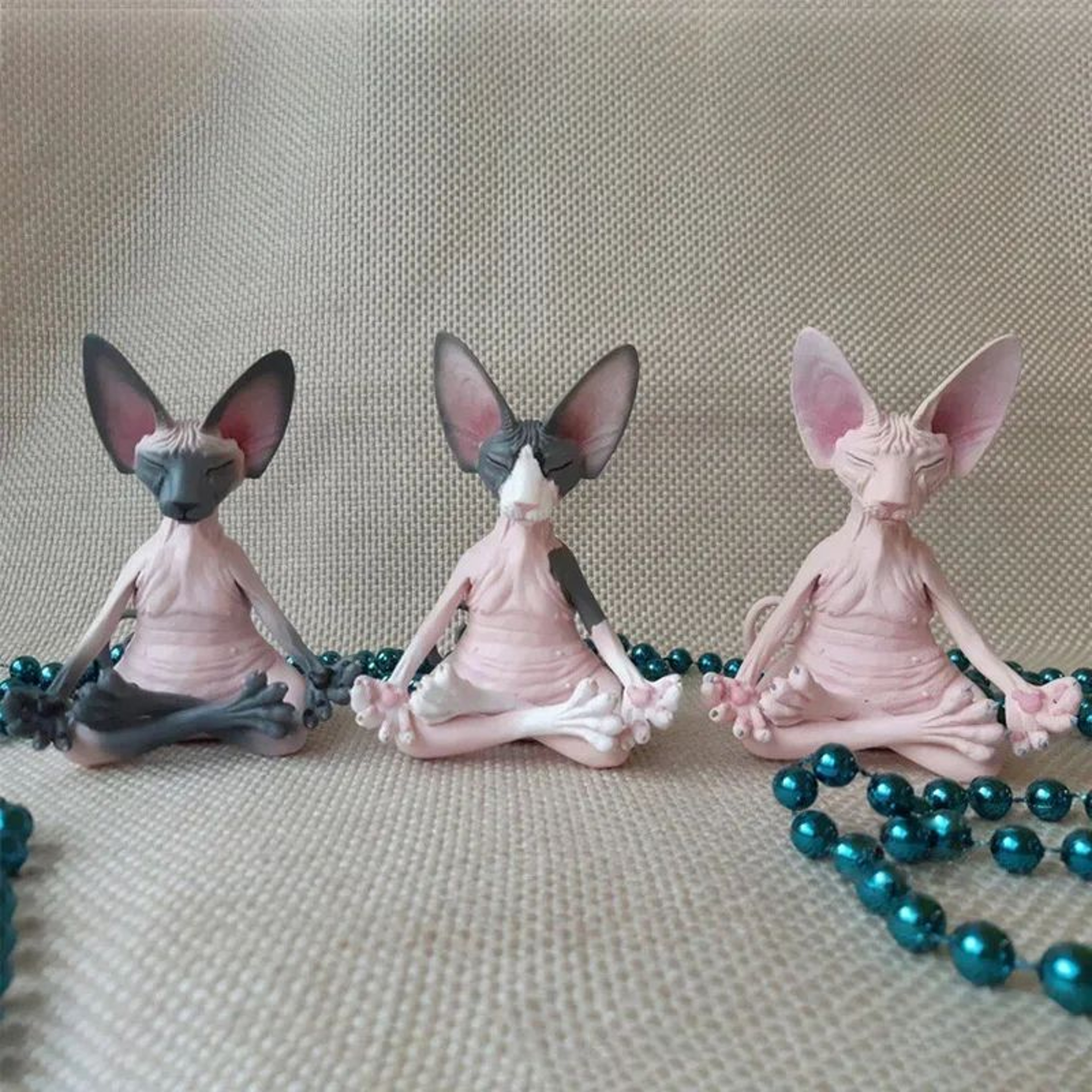 Meditating Happy Cat Garden Figurine 0