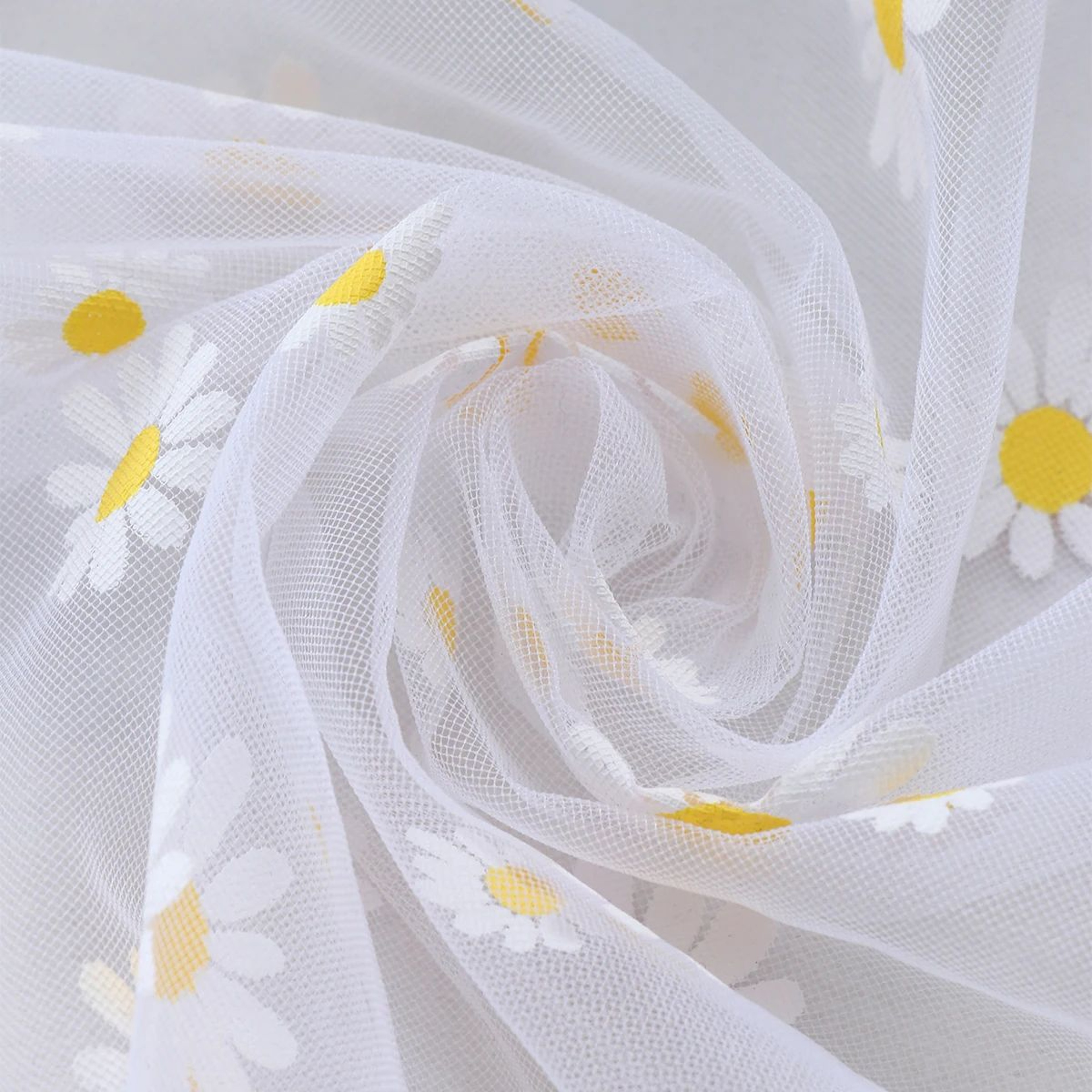 Daisy Pattern Tulle Mesh Table Runner 2