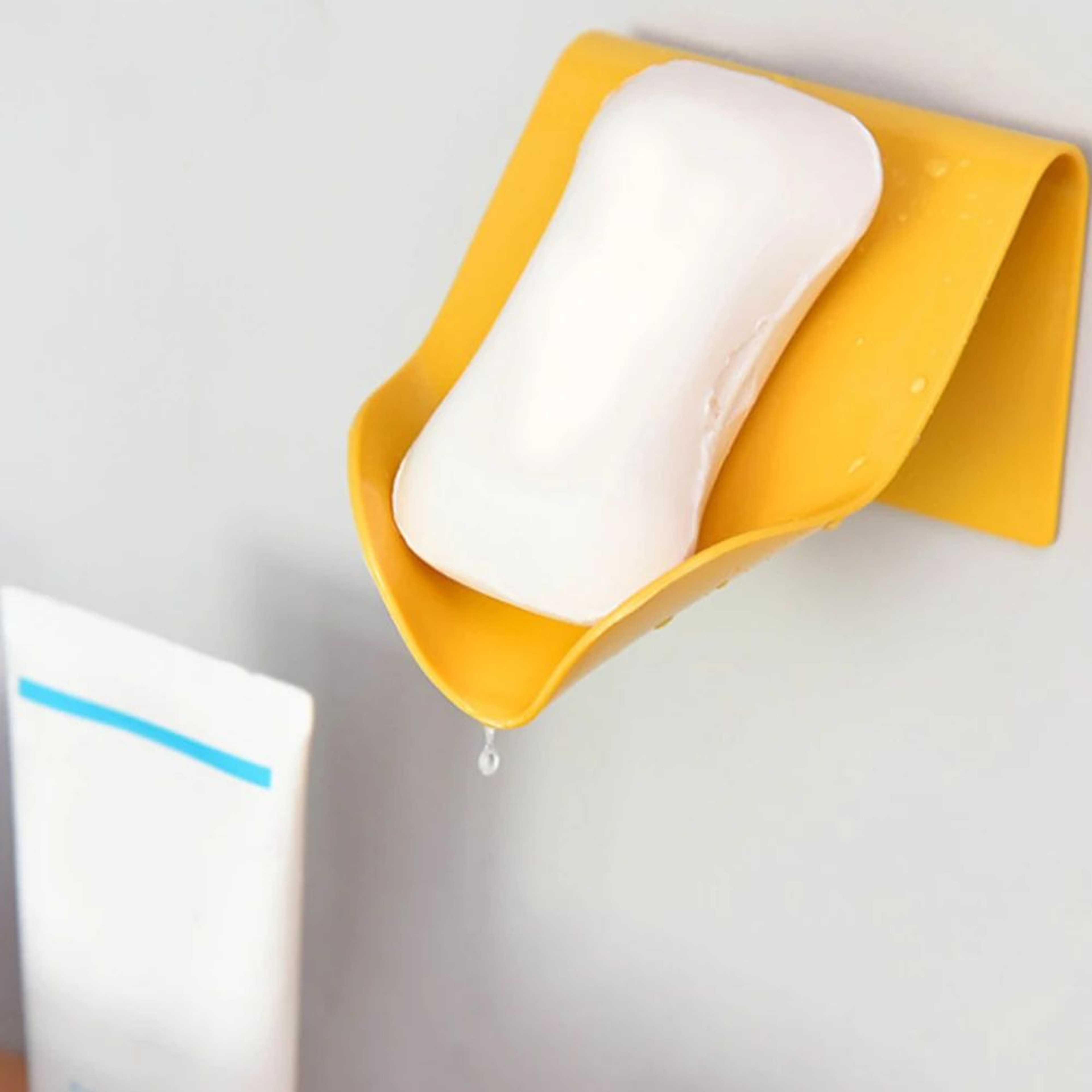 Leaf Design Wall Suction Draining Soap Dish 3