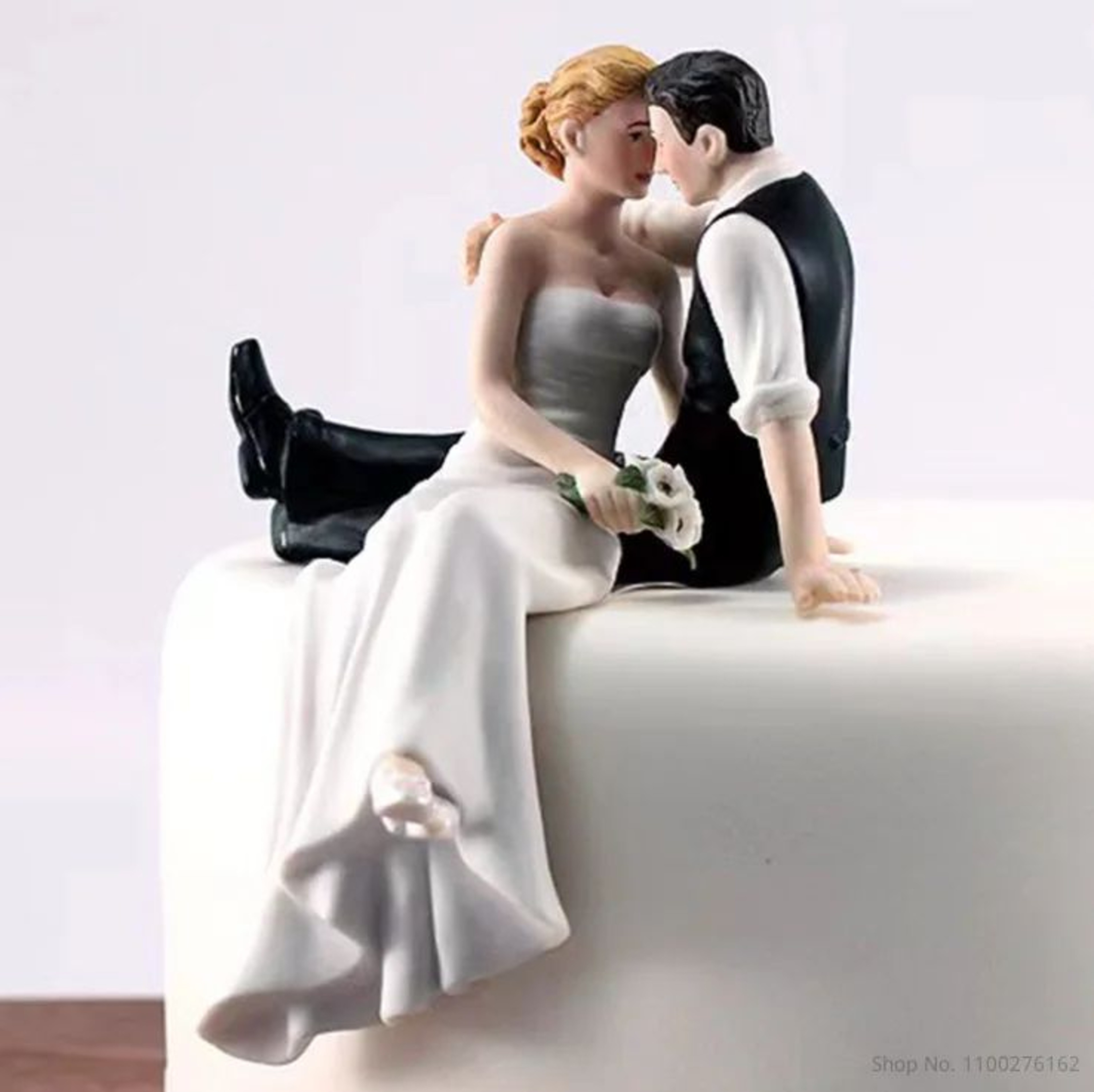 Romantic Bride And Groom Wedding Cake Topper 1