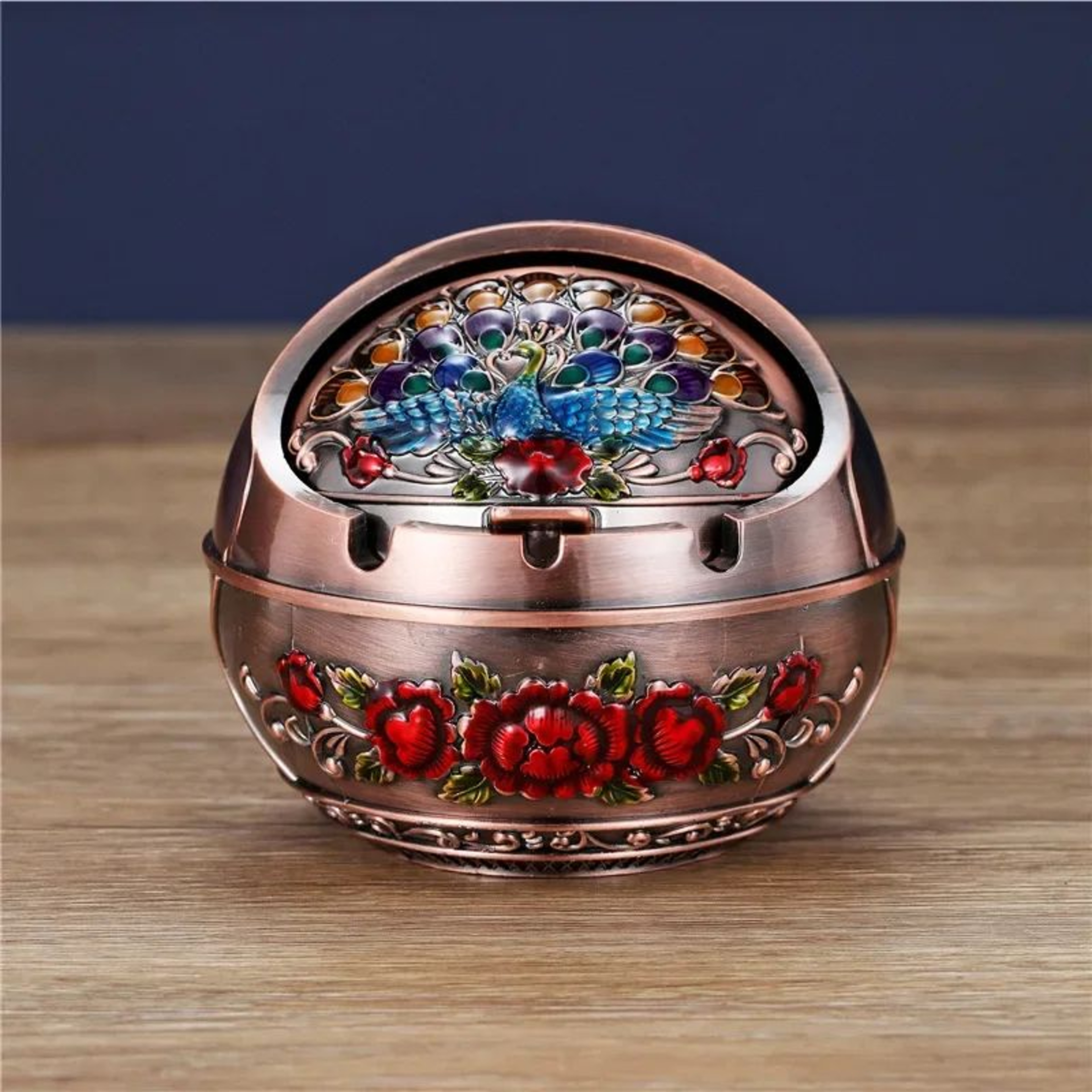 Creative Ashtray With Lid For Home And Living Room 14