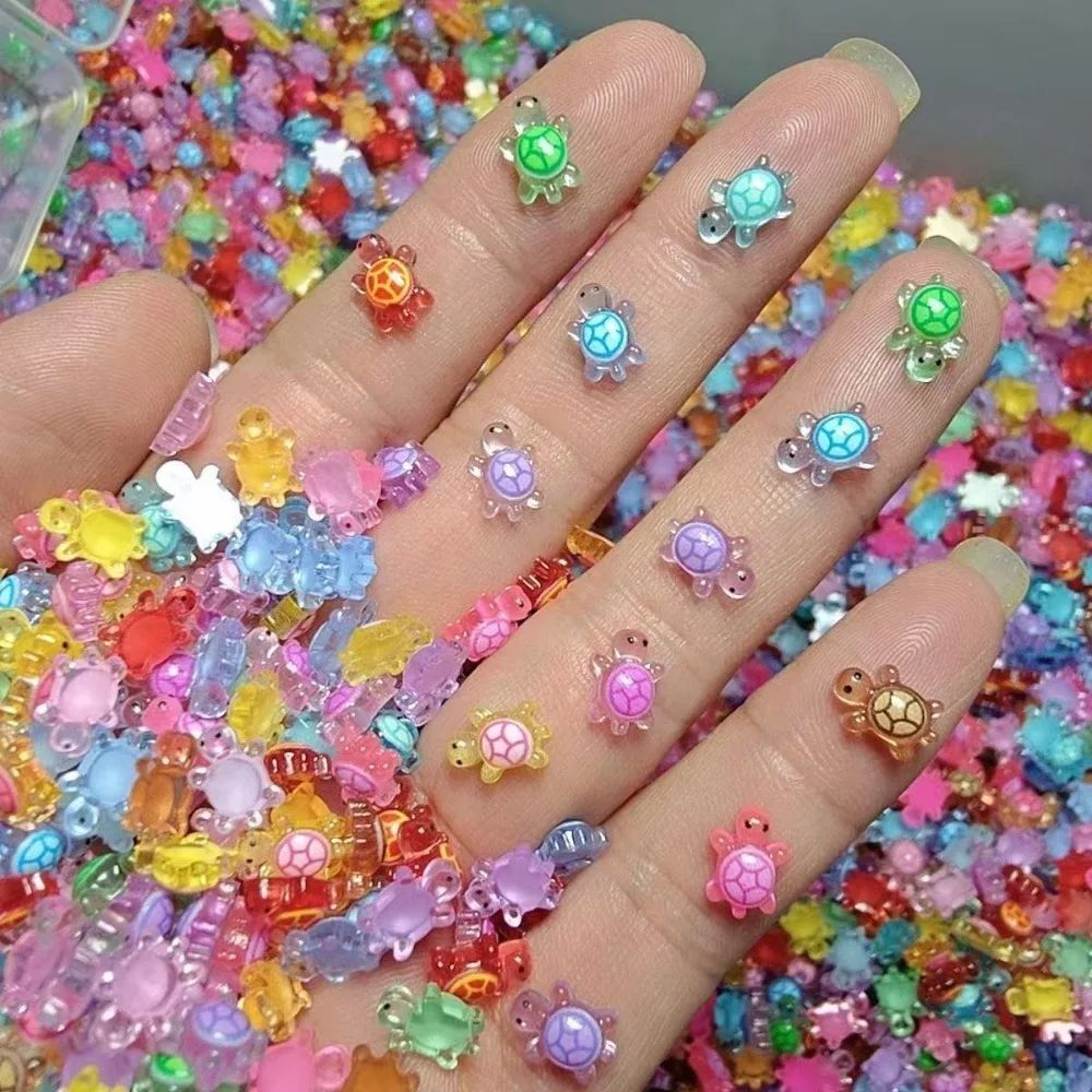 100 Piece Luminous Mini Turtle Resin Figurines For DIY Crafts 6