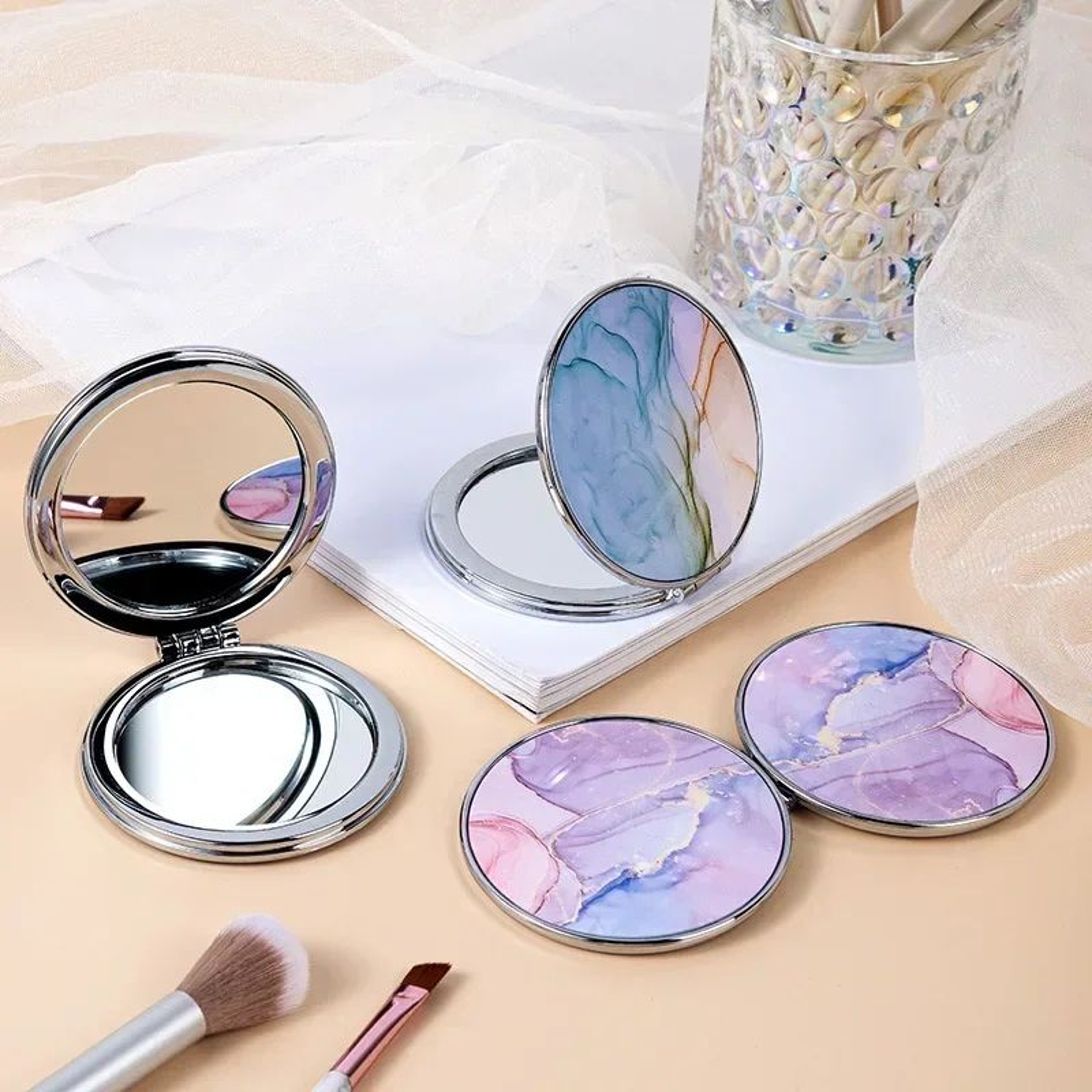 Vintage Stripe Mini Compact Portable Makeup Mirror 3