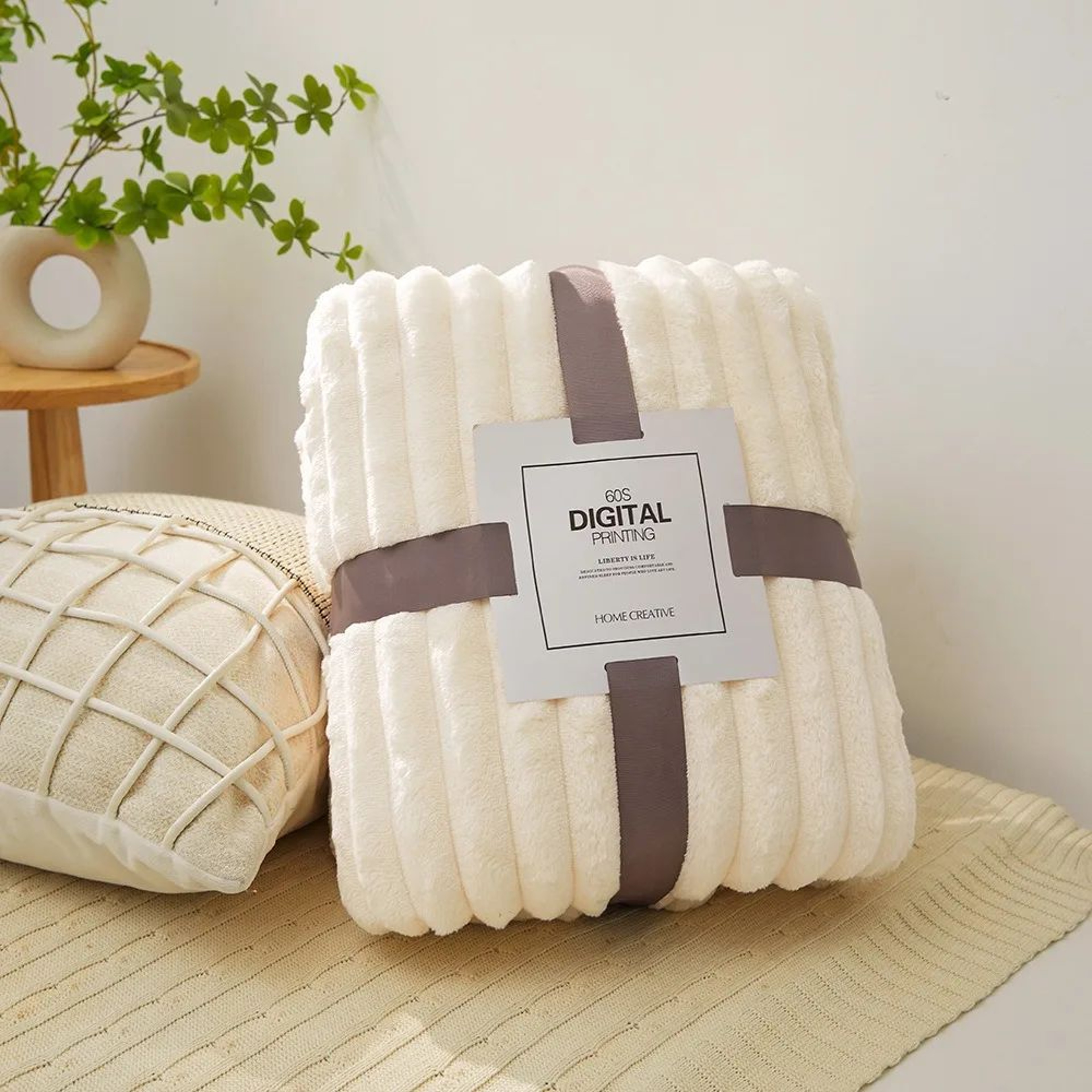 Ultra Soft Double Sided Fleece Warm Throw Blanket 7