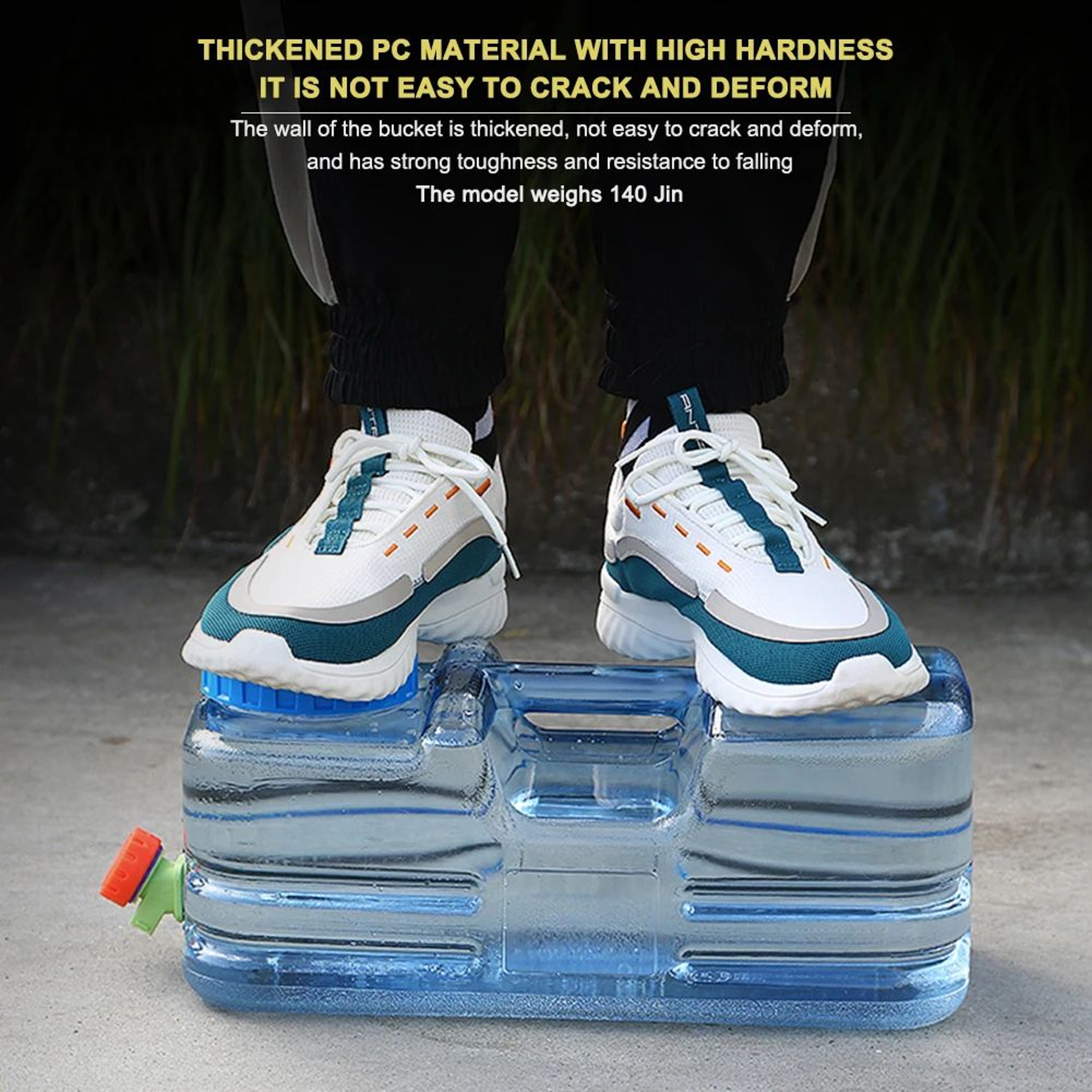 Portable Outdoor Water Tank With Faucet For Camping And Travel 4