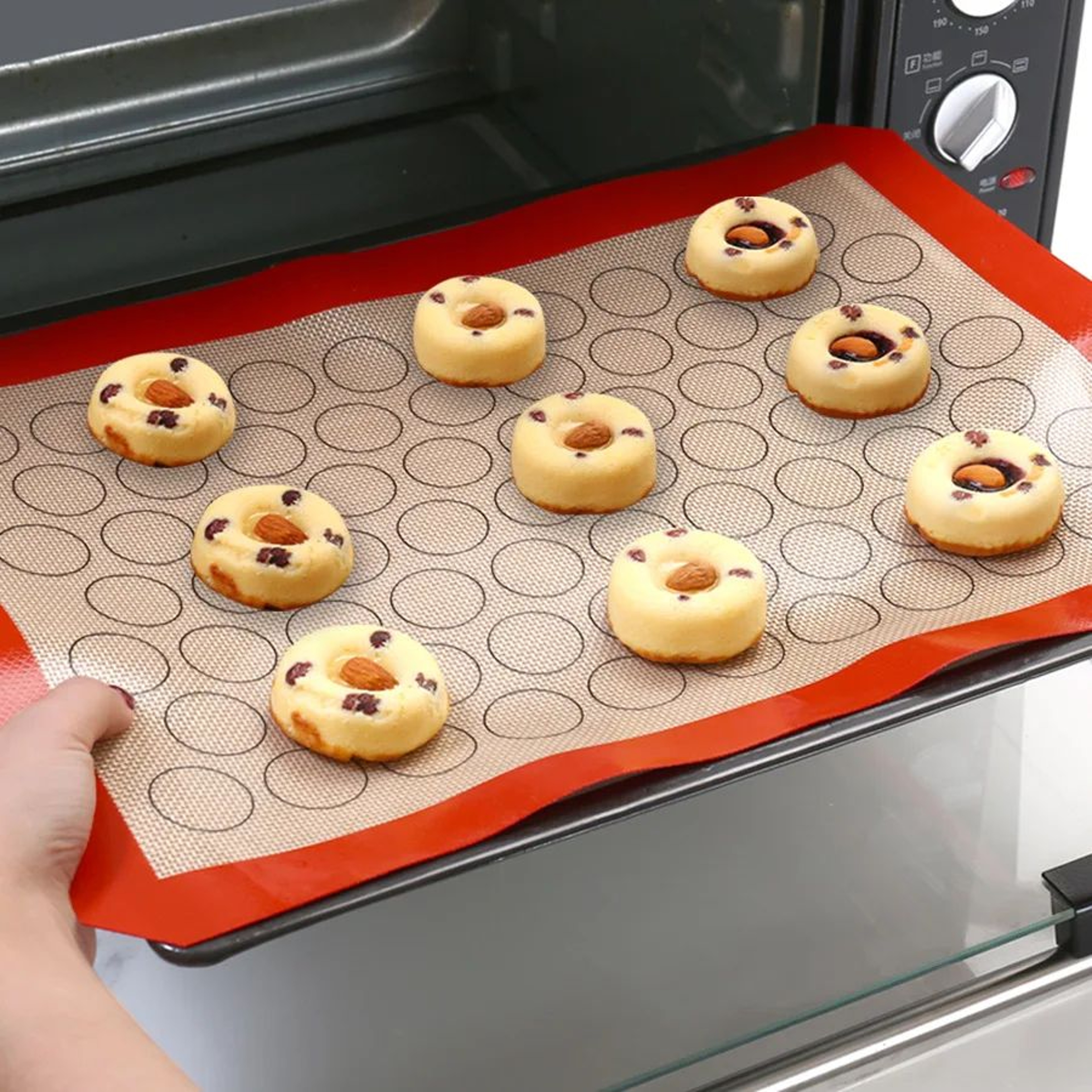 Non Stick Silicone Baking Mat For Dough Pastry And Cookies 1