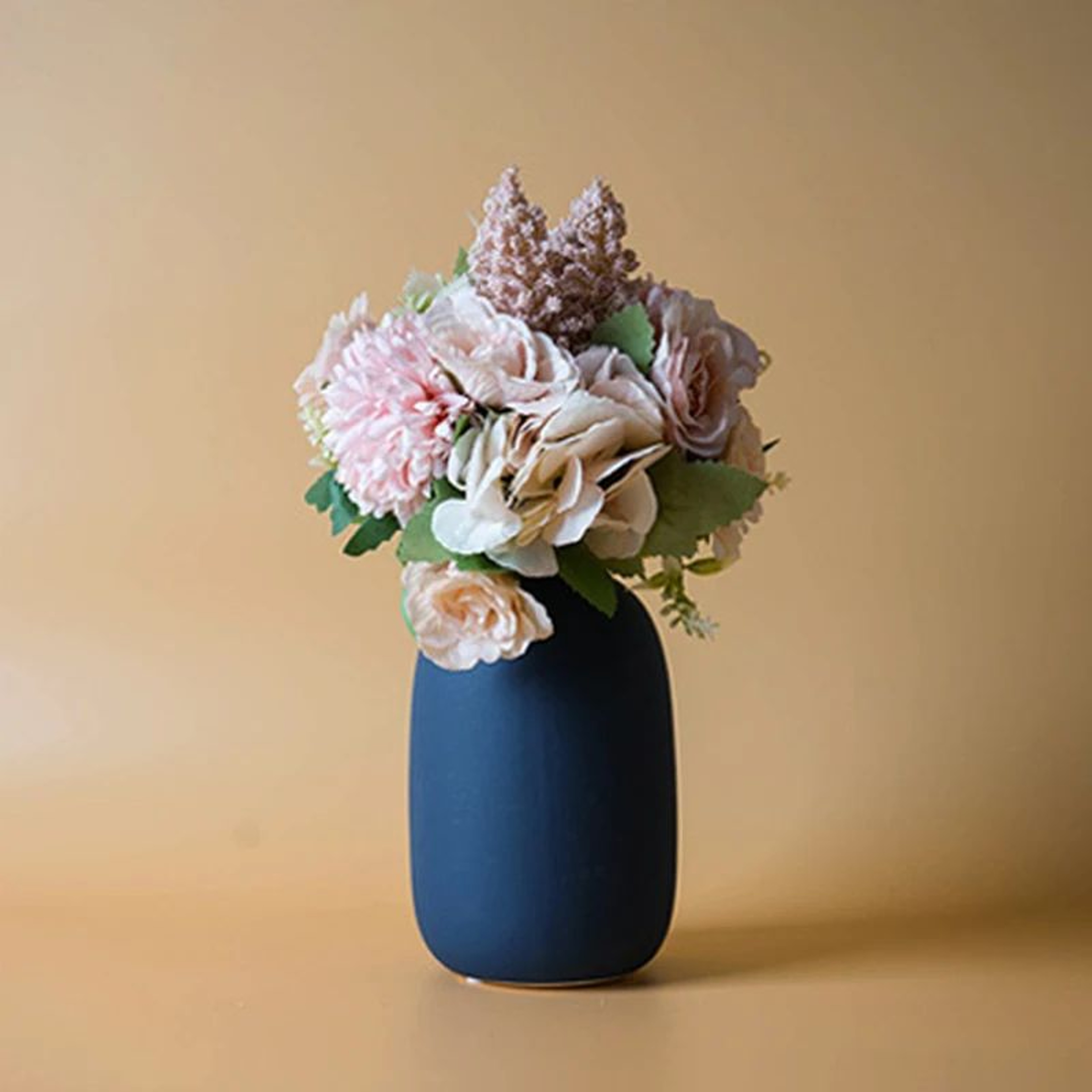 Nordic Ceramic Vase With Small Bottleneck 1