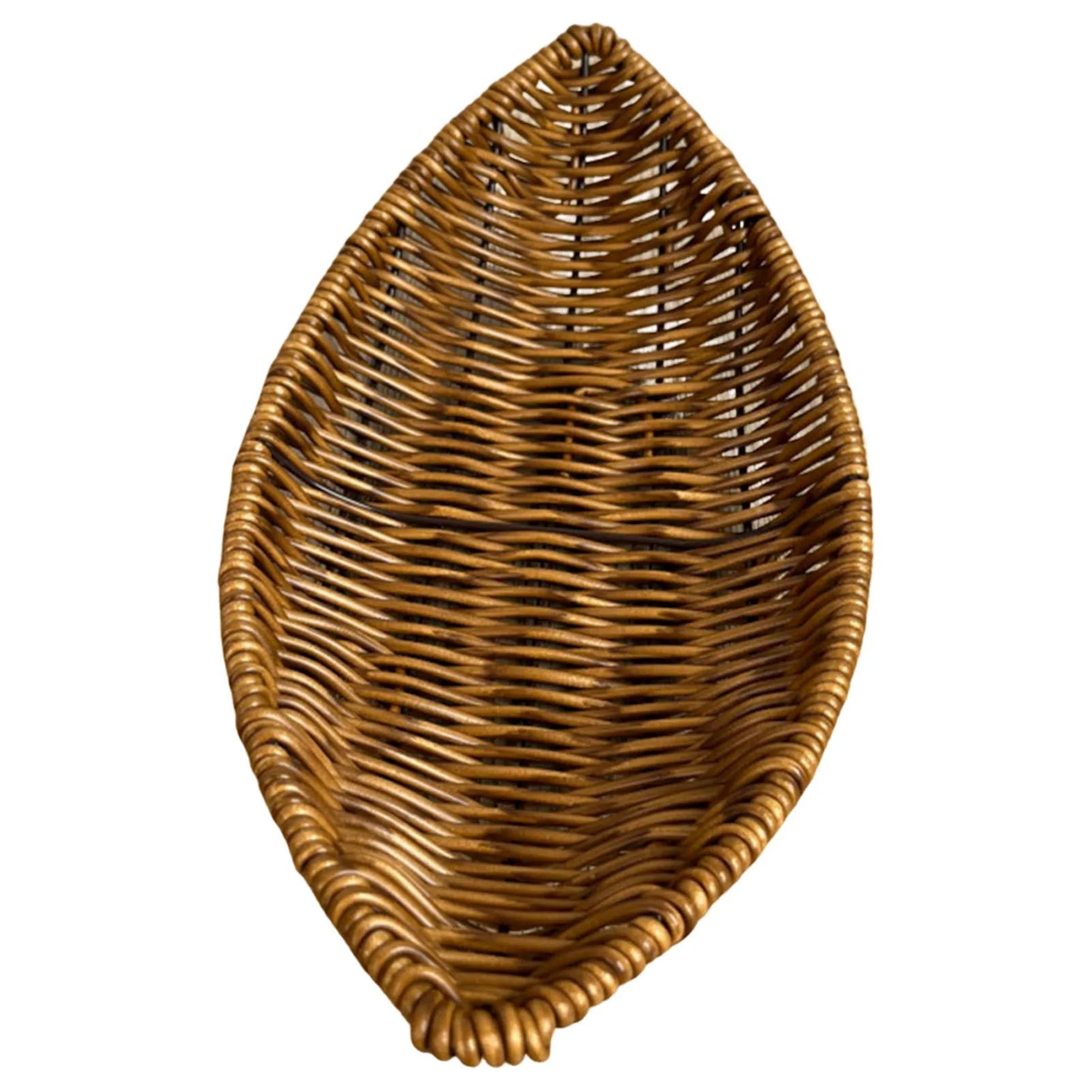 Leaf Shaped Woven Rattan Fruit And Bread Serving Basket 6